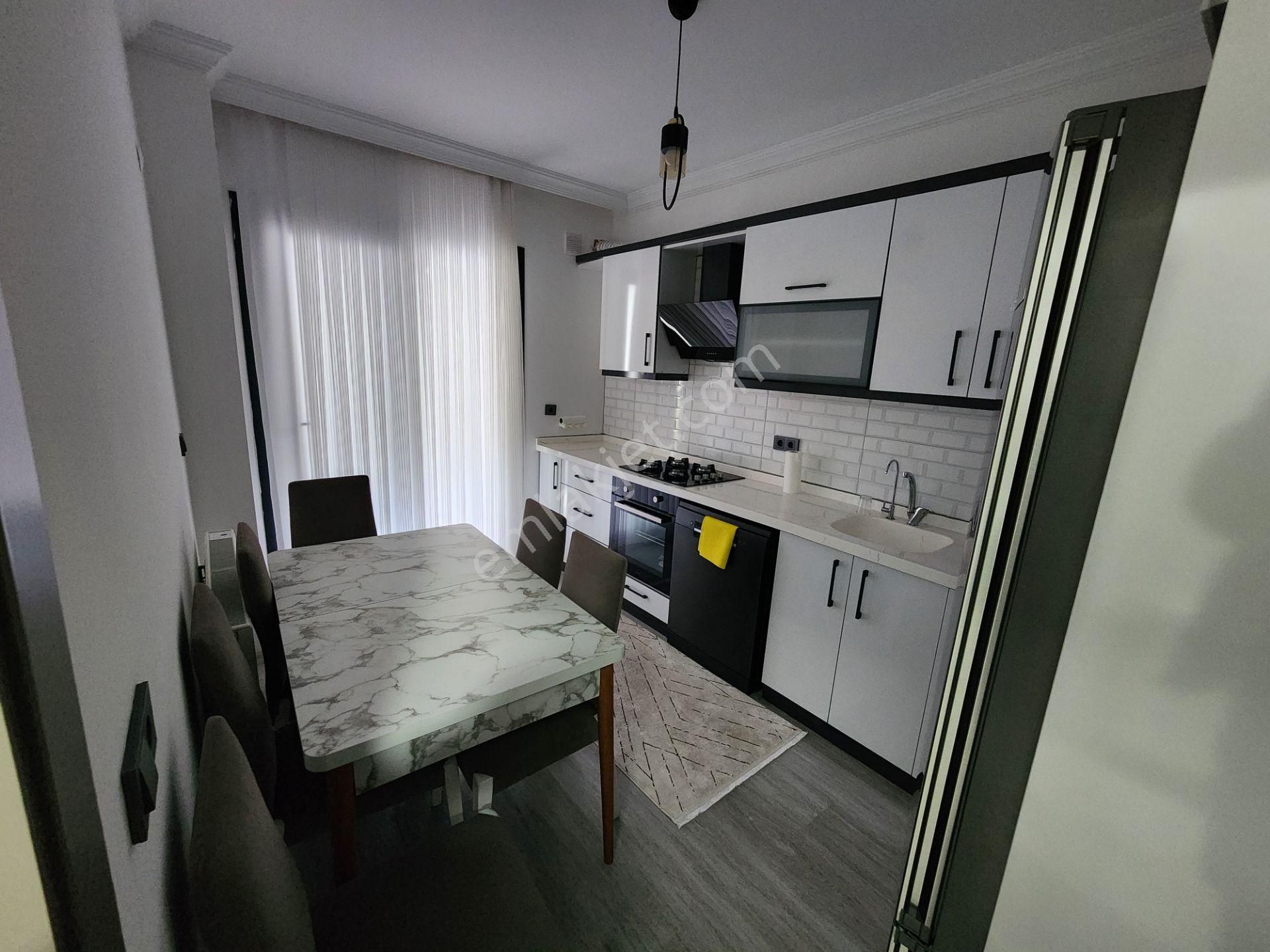 Deniz Manzaralı-ilk Kiracısını Bekleyen-sıfır Eşyalı-sıfır Daire - Görsel 10