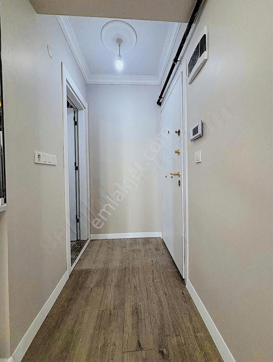 Hatip Mahallesinde Güzel Konumda 40 M2 Teraslı Daire - Görsel 2