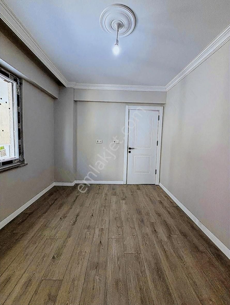 Hatip Mahallesinde Güzel Konumda 40 M2 Teraslı Daire - Görsel 3