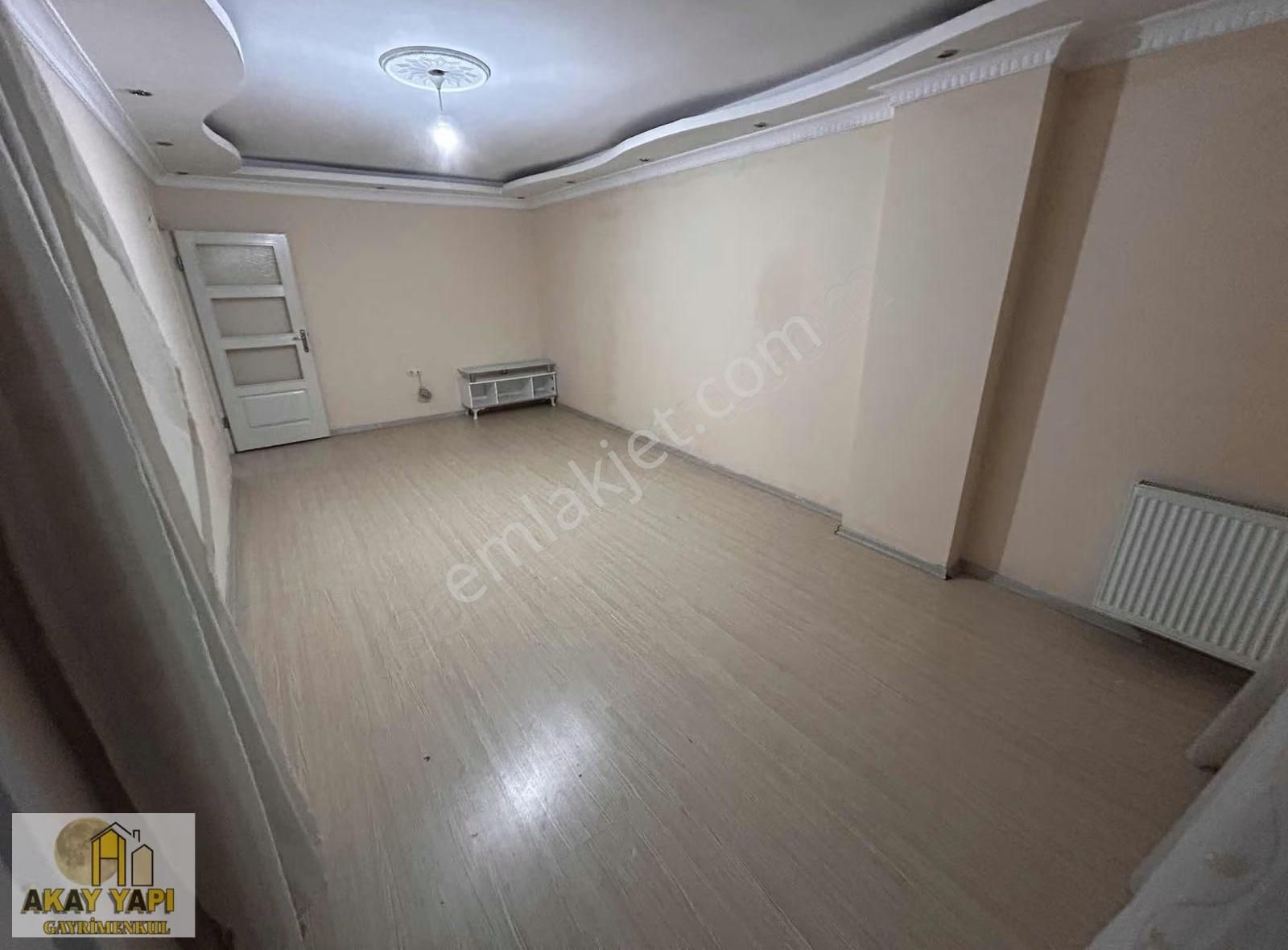 Esenyurt Üçevler Mahallesi Merkezi Konumda 2 + 1 Kiralık Daire - Görsel 2