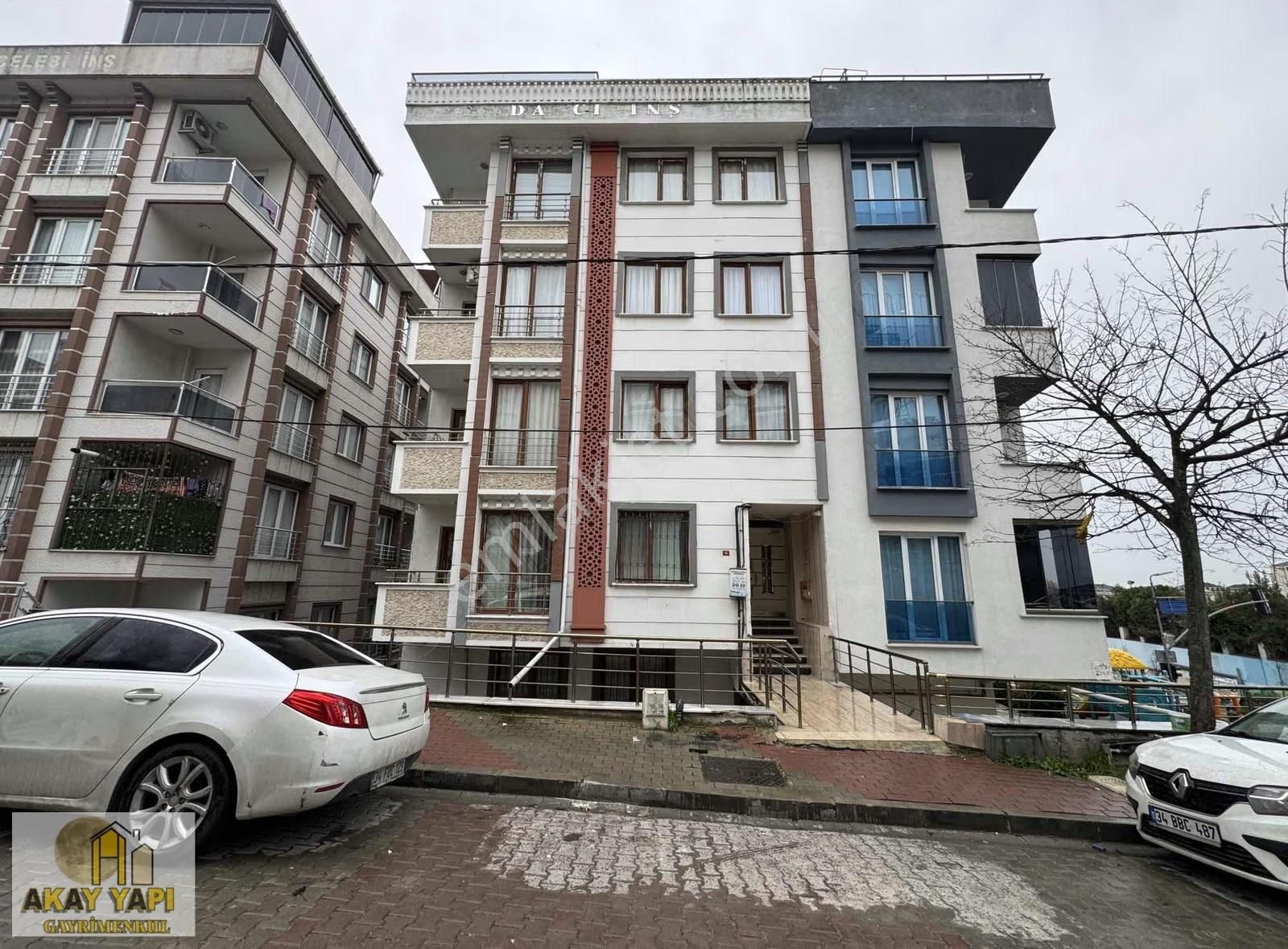 Akay Yapı'dan Full Eşyalı 2+1 Kiralık Daire Beylikdüzü Yakuplu
