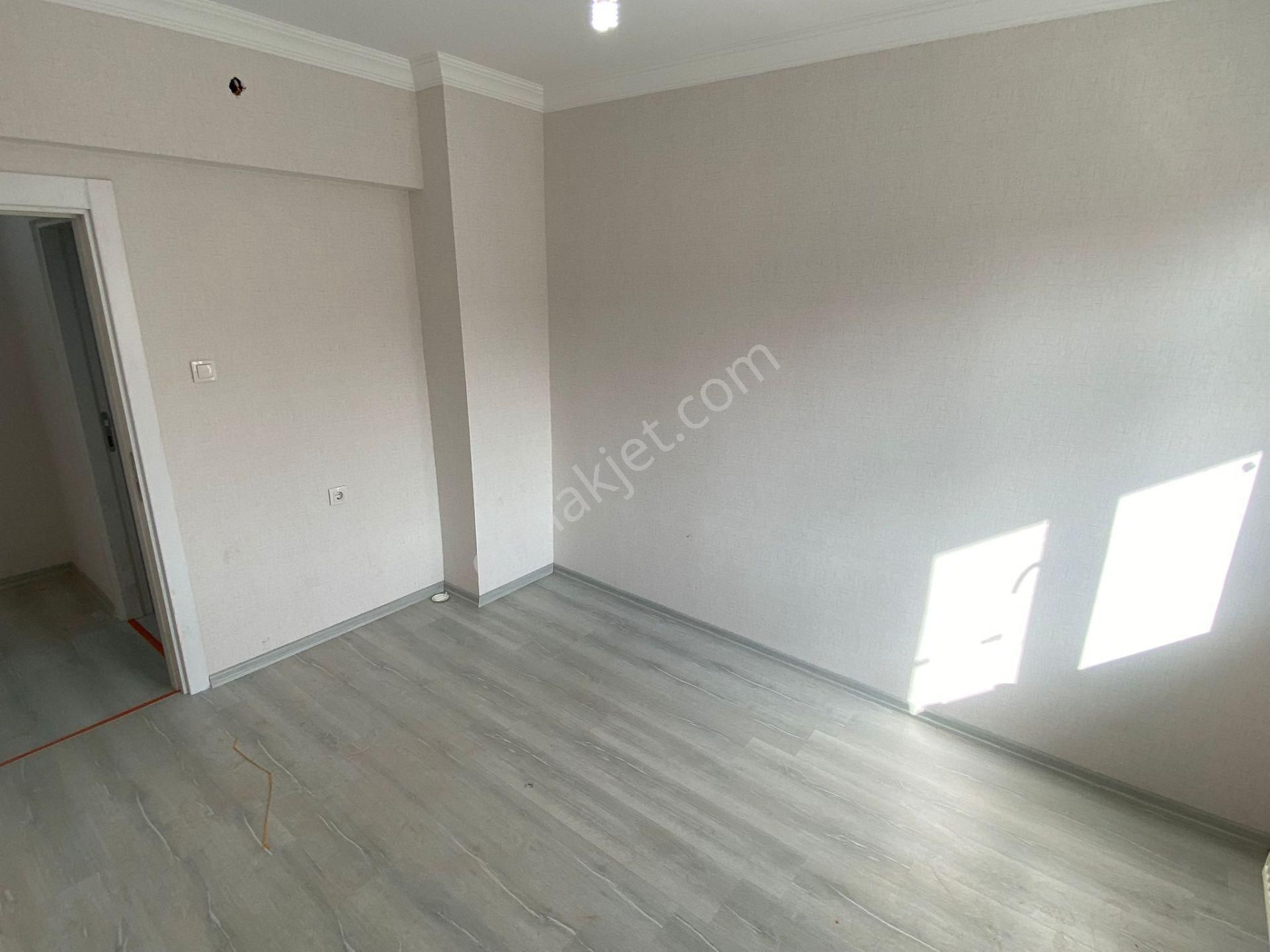 19 Mayıs Mahallesi Yakını Katta Masrafsız 3+1 - Görsel 11