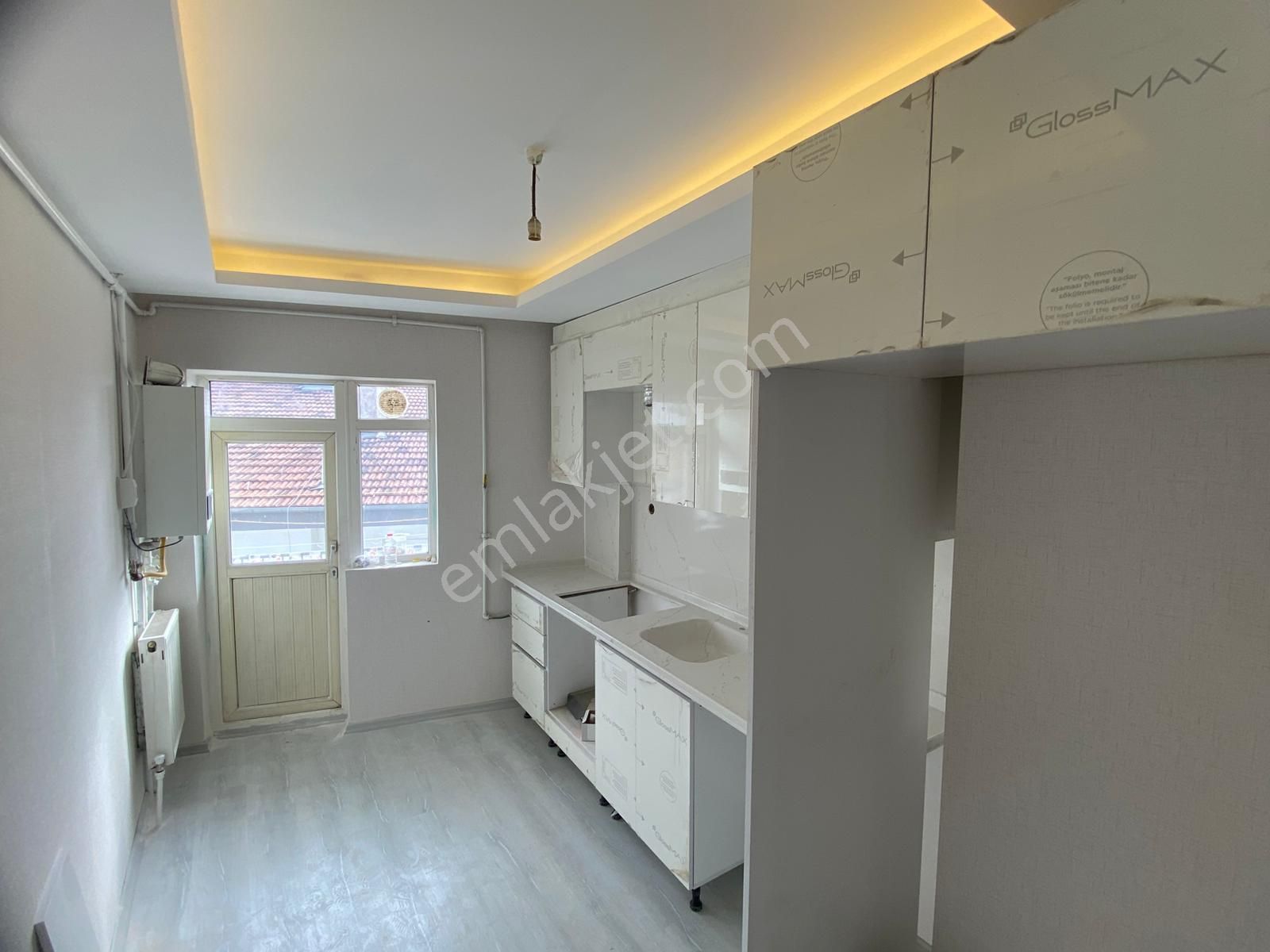 19 Mayıs Mahallesi Yakını Katta Masrafsız 3+1 - Görsel 14