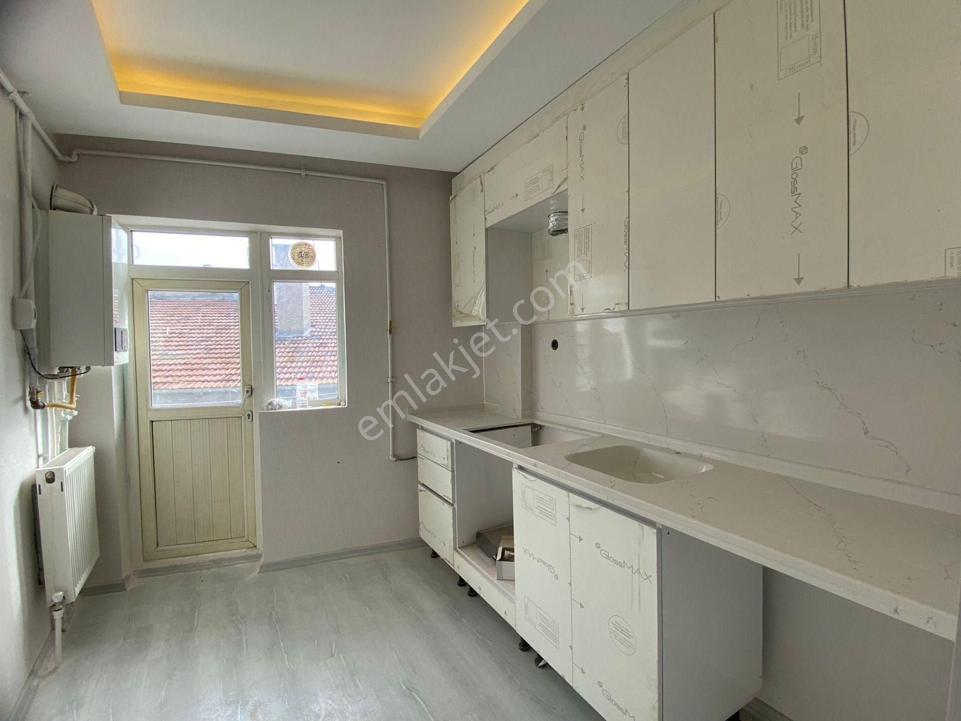 19 Mayıs Mahallesi Yakını Katta Masrafsız 3+1 - Görsel 18