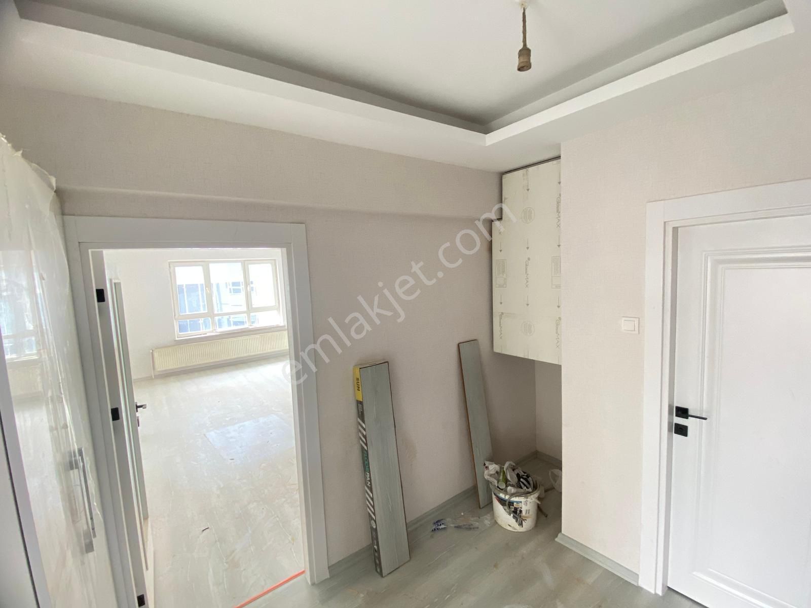 19 Mayıs Mahallesi Yakını Katta Masrafsız 3+1 - Görsel 24