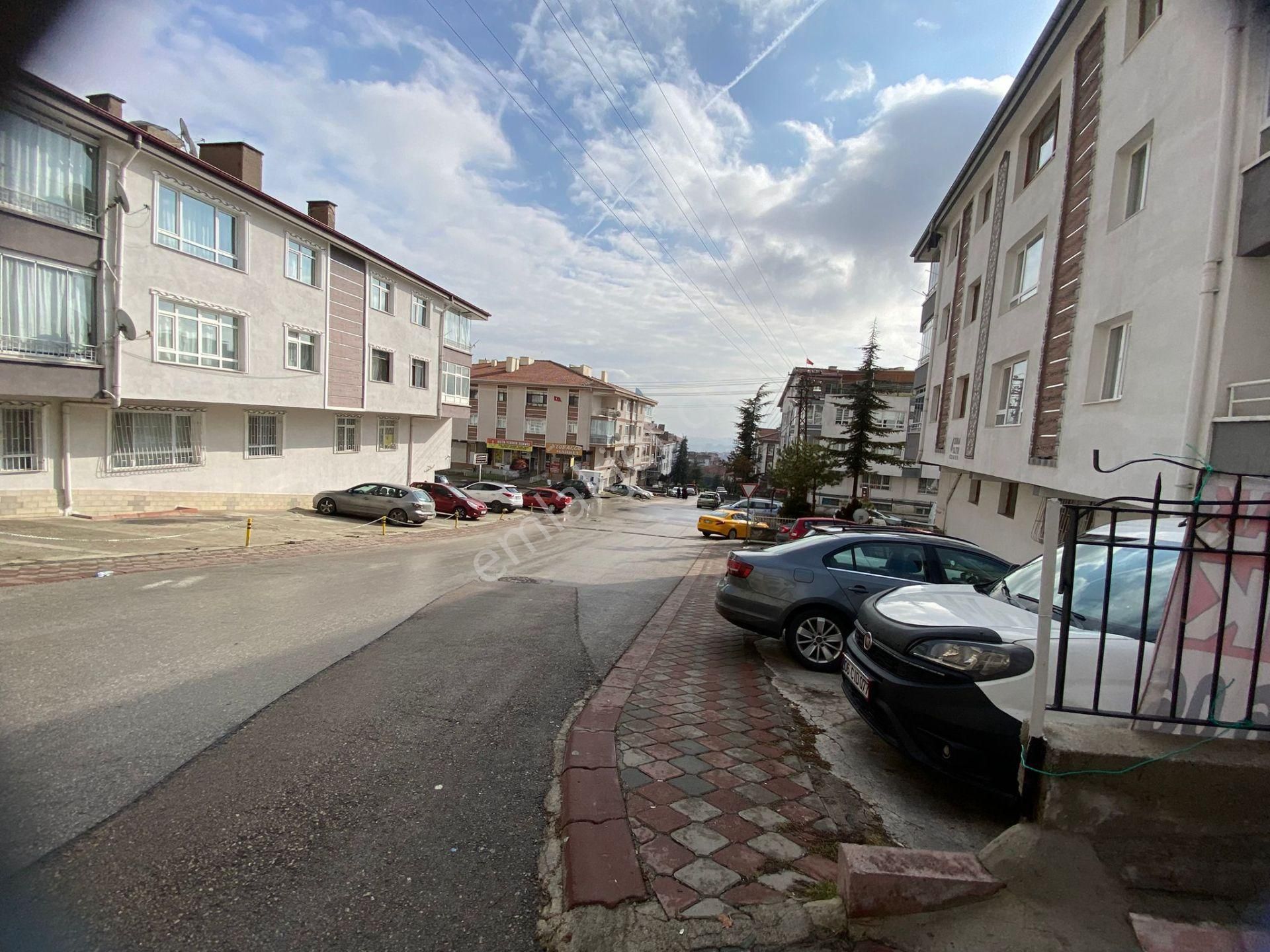 19 Mayıs Mahallesi Yakını Katta Masrafsız 3+1 - Görsel 26