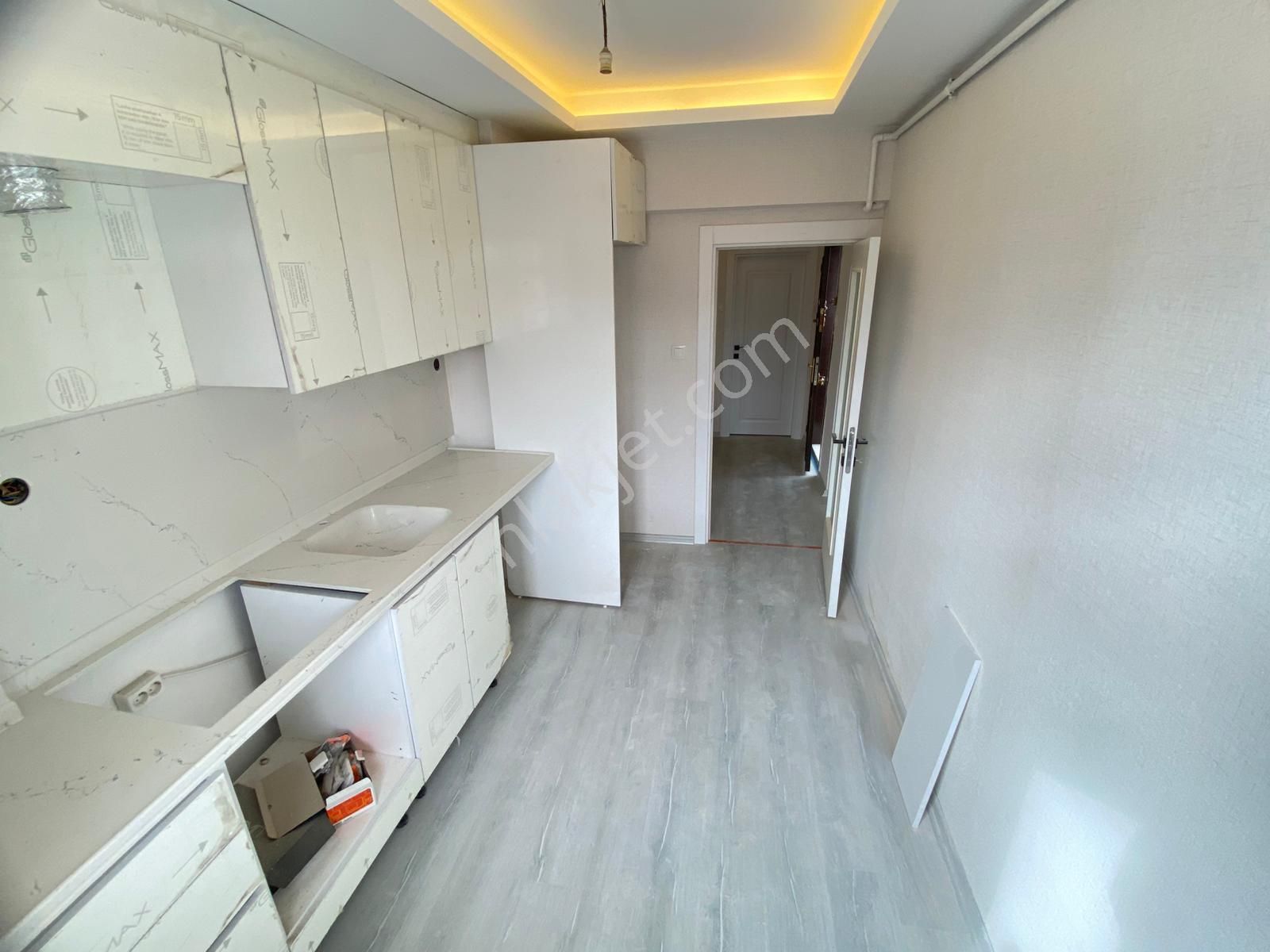 19 Mayıs Mahallesi Yakını Katta Masrafsız 3+1 - Görsel 16