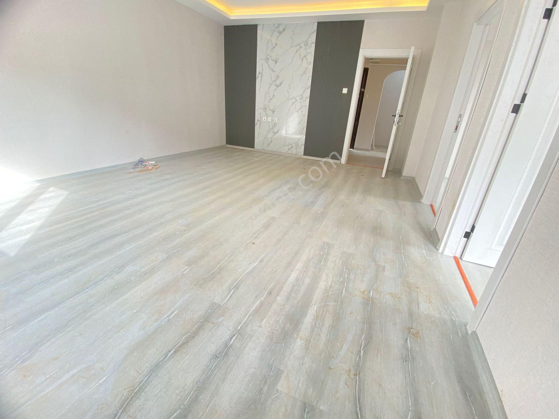 19 Mayıs Mahallesi Yakını Katta Masrafsız 3+1 - Görsel 5