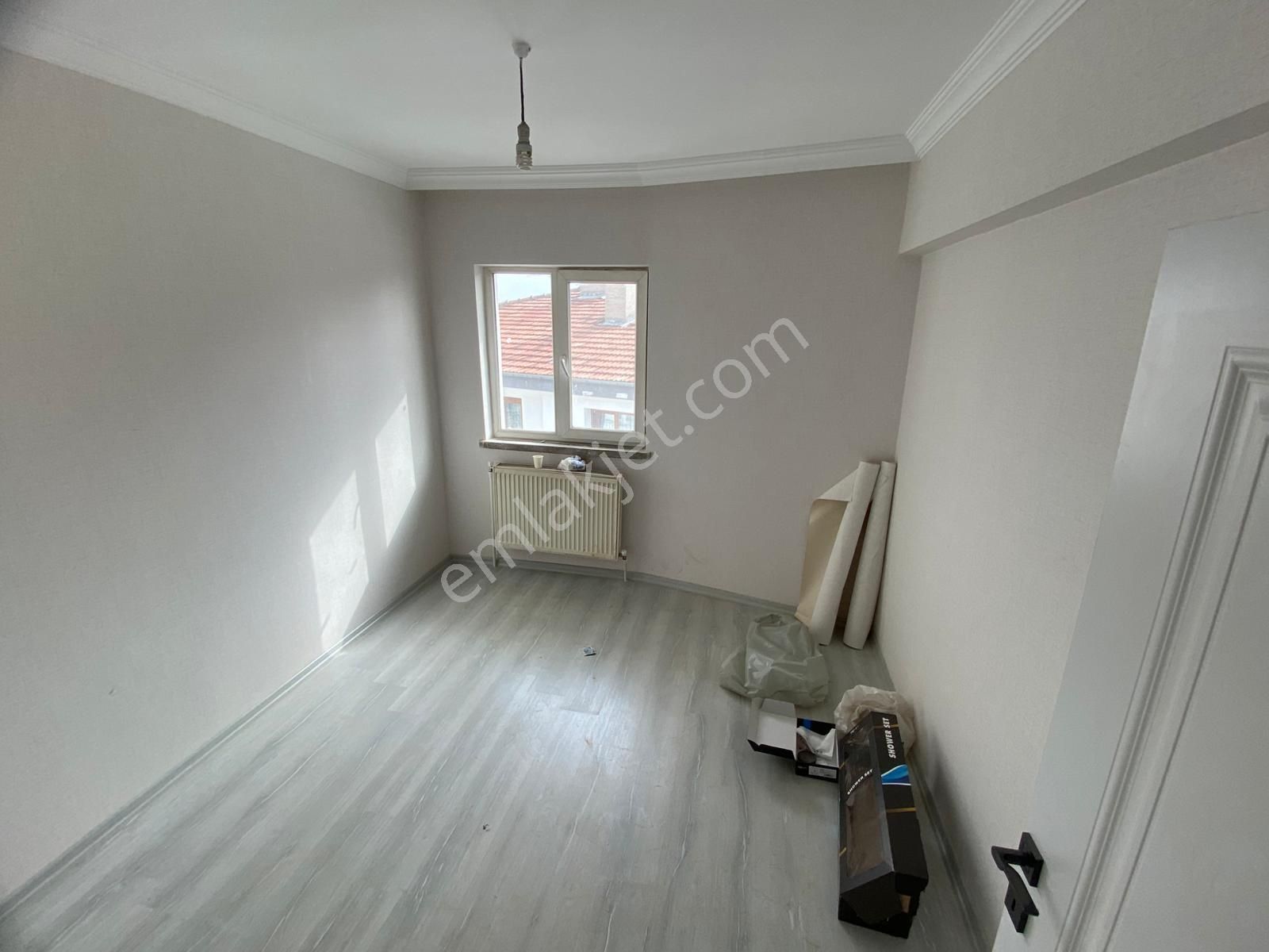 19 Mayıs Mahallesi Yakını Katta Masrafsız 3+1 - Görsel 6