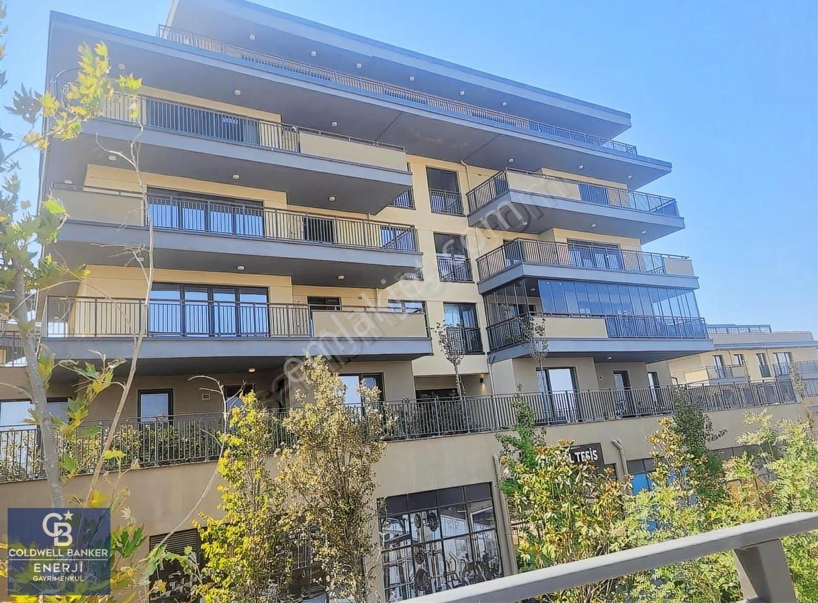 Emlak Konut Vadi Evleri 2.etap Satılık 4+1 Daire Borçsuz