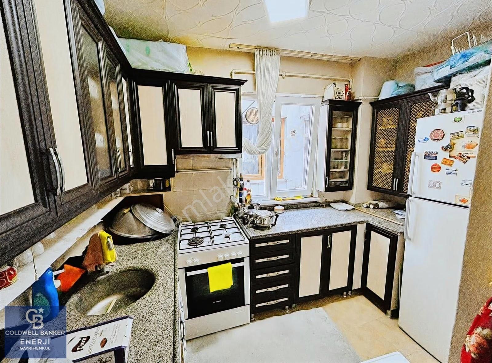 Kocamustafapaşa Sümbül Efendi Mah. Kiralık 3+1 Daire Eşyalı - Görsel 14