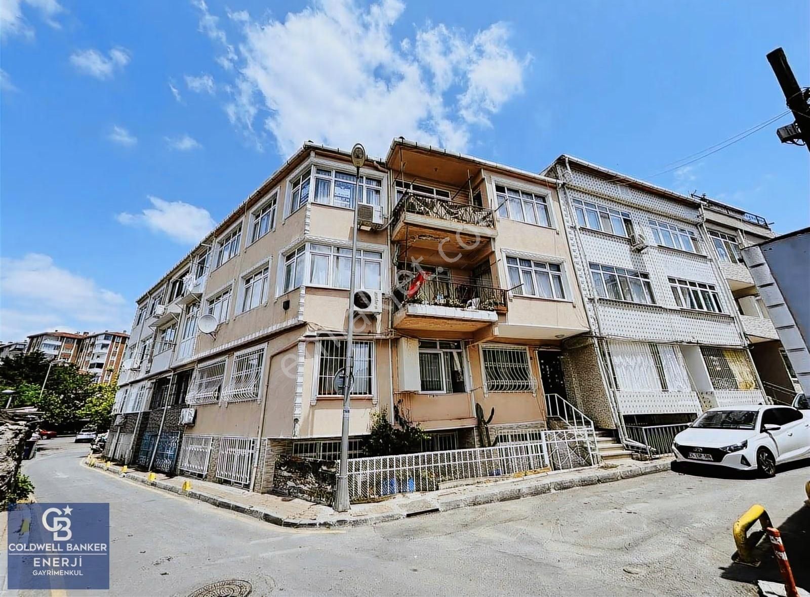 Kocamustafapaşa Sümbül Efendi Mah. Kiralık 3+1 Daire Eşyalı - Görsel 31
