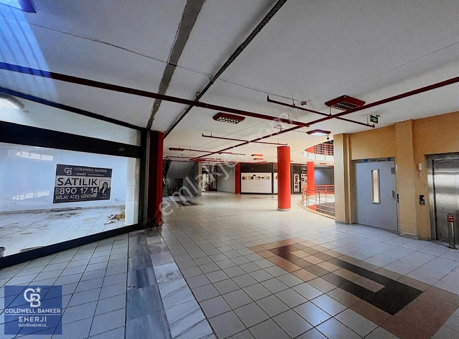 Esenler Tekstilkent Düz Giriş Satılık Dükkan - Görsel 6