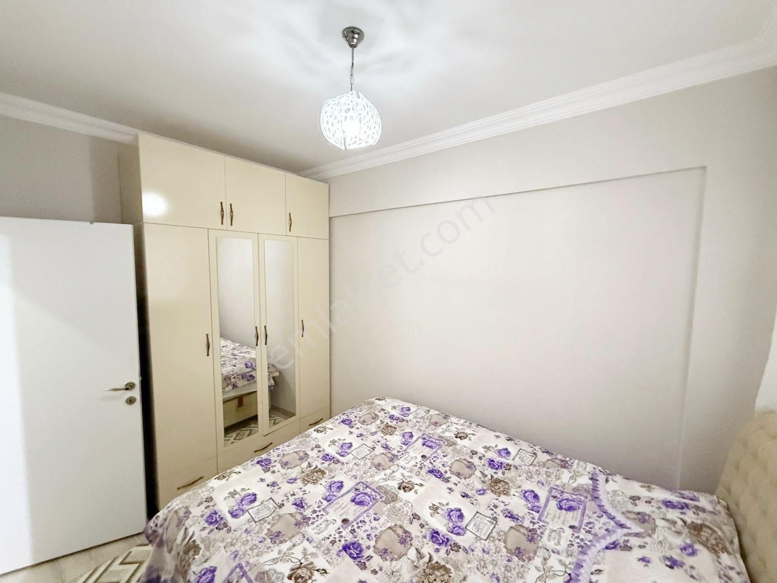 Beykent'te Ferah Ve Geniş Özel Duvar Kâğıtlı, Modern 2+1 Daire - Görsel 20