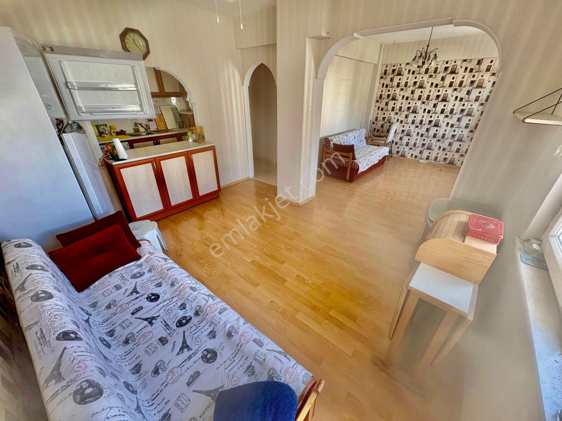 ▓karabuluttan▓akçay'da Denize 250mt & Ayrı Mutfak Eşyalı 2+1 Satılık Daire - Görsel 5