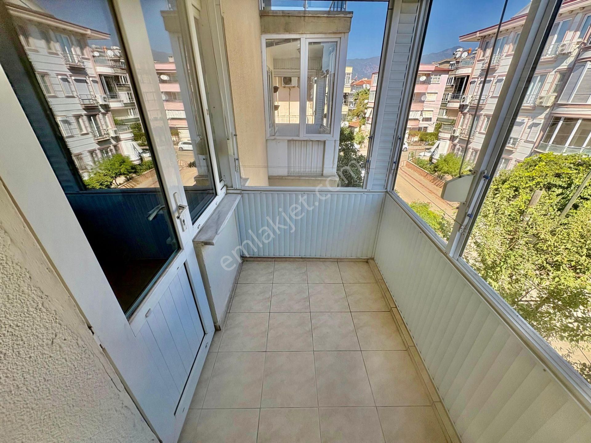 ▓karabuluttan▓akçay'da Denize 250mt & Ayrı Mutfak Eşyalı 2+1 Satılık Daire - Görsel 22