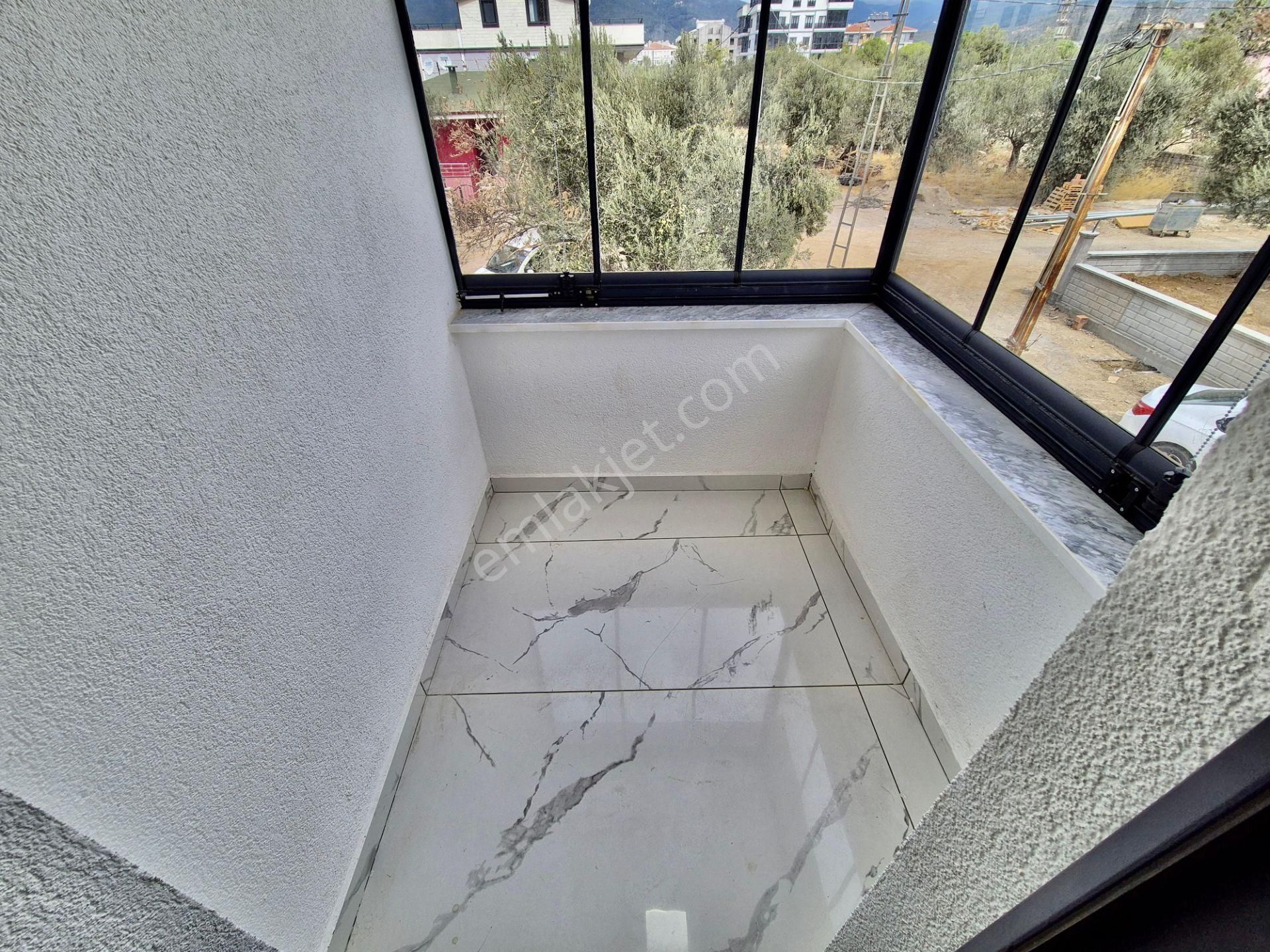 ▓karabuluttan▓bahçesiyle Büyüleyen & Tasarımıyla Etkileyen 4+1 Satılık Villa - Görsel 5