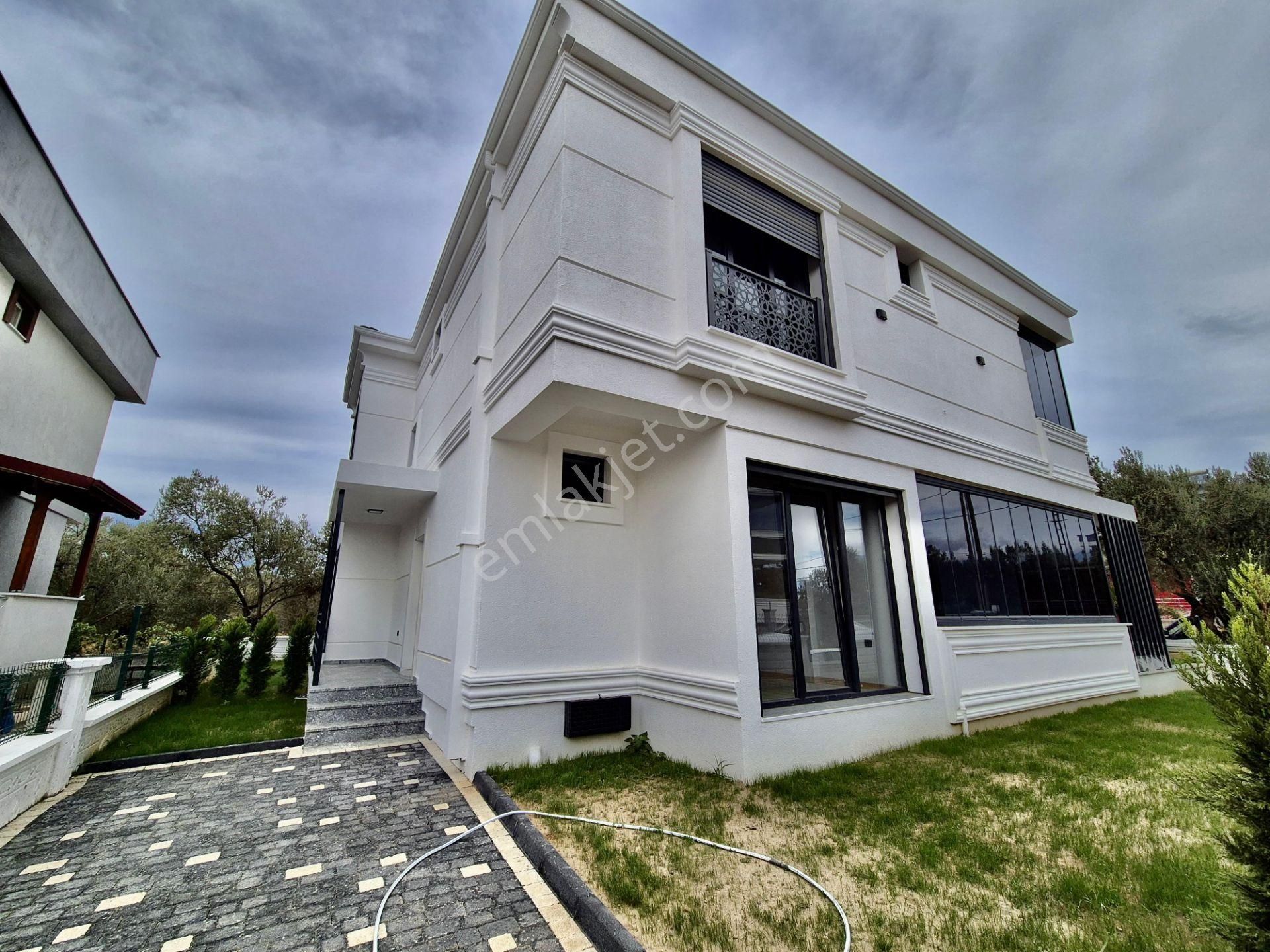 ▓karabuluttan▓bahçesiyle Büyüleyen & Tasarımıyla Etkileyen 4+1 Satılık Villa - Görsel 30