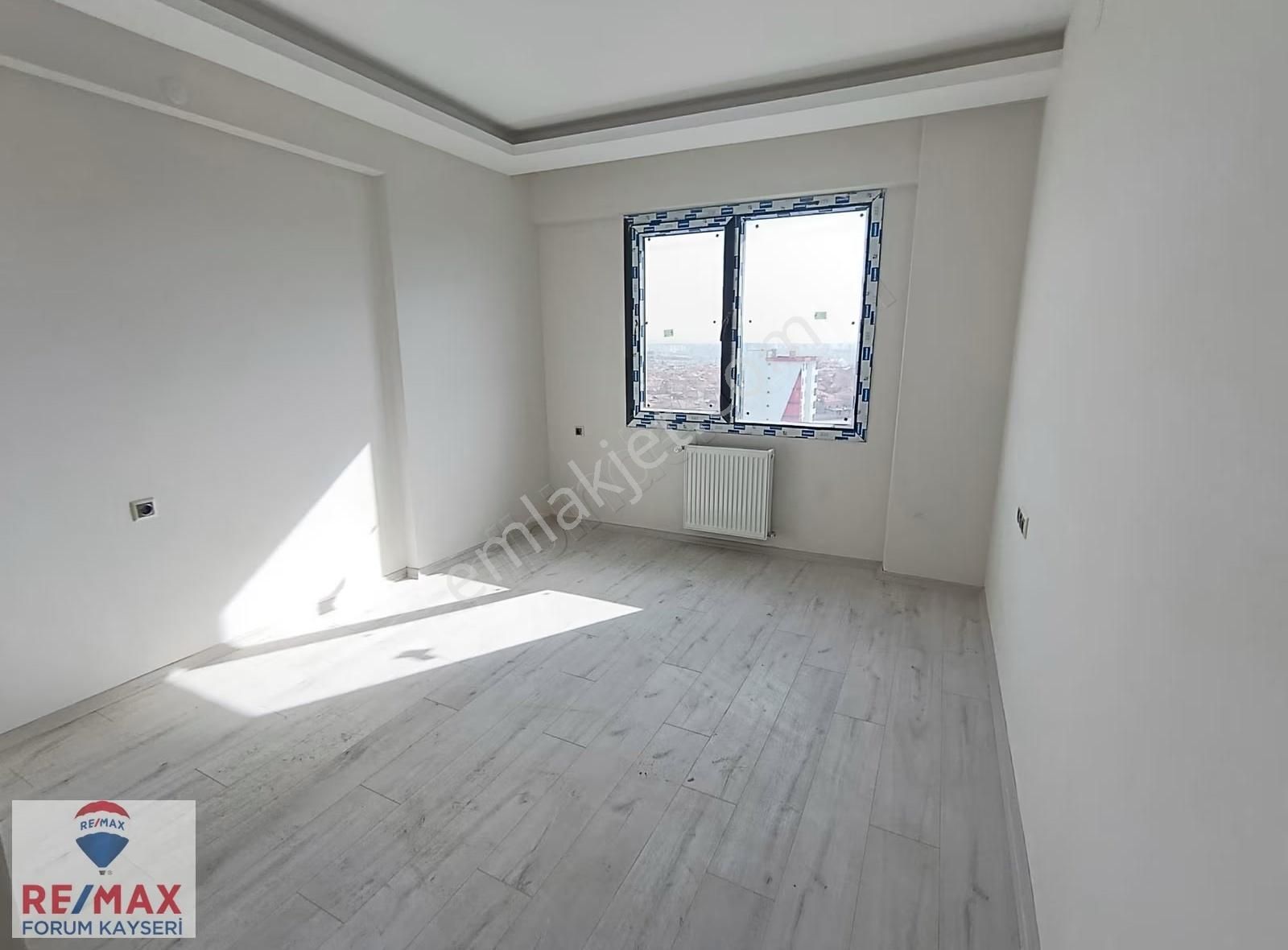 Erkilet Blv Üzeri Polis Okulu Yanı Satılık 3+1 Daire - Görsel 20