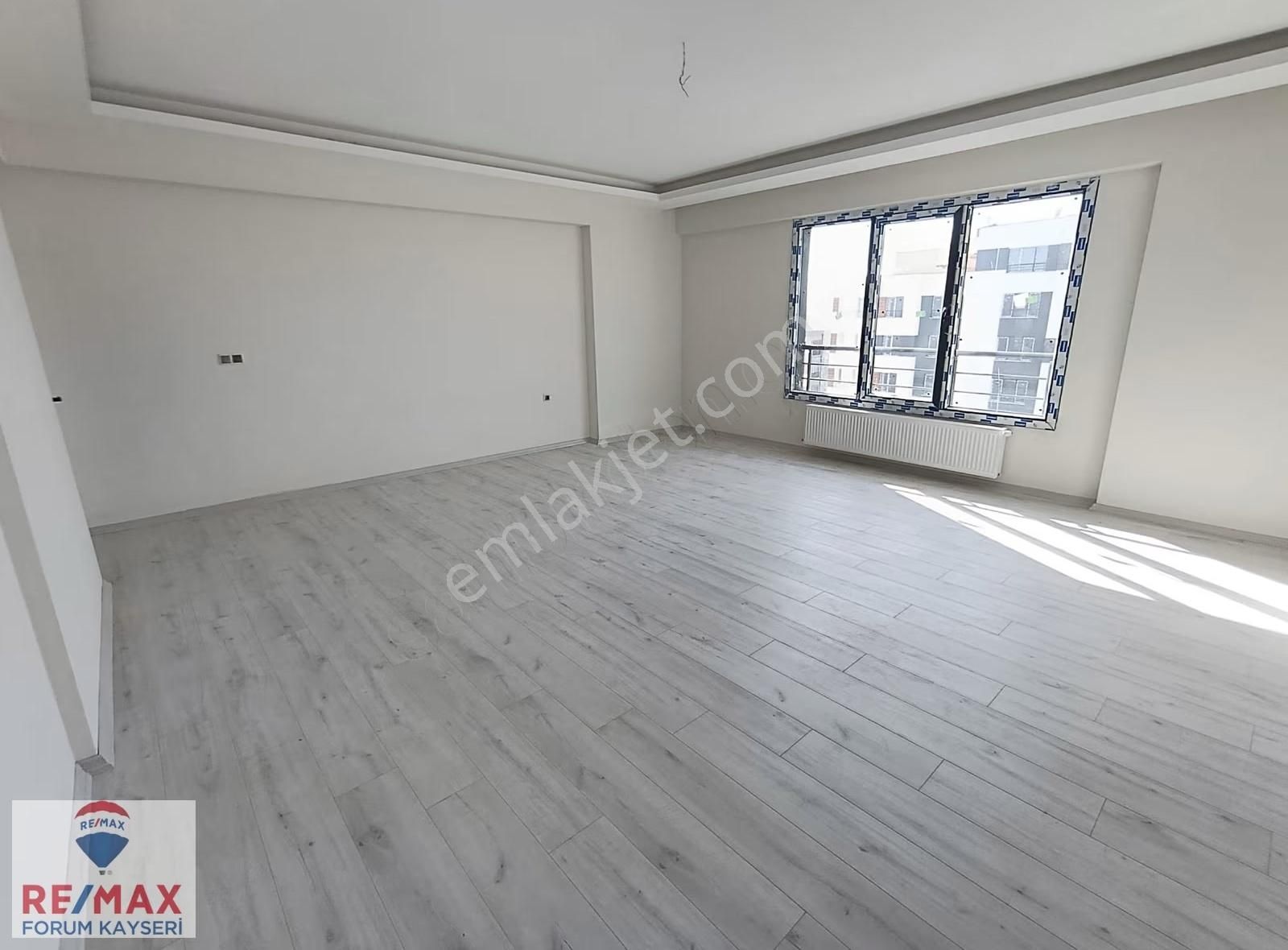 Erkilet Blv Üzeri Polis Okulu Yanı Satılık 3+1 Daire - Görsel 10