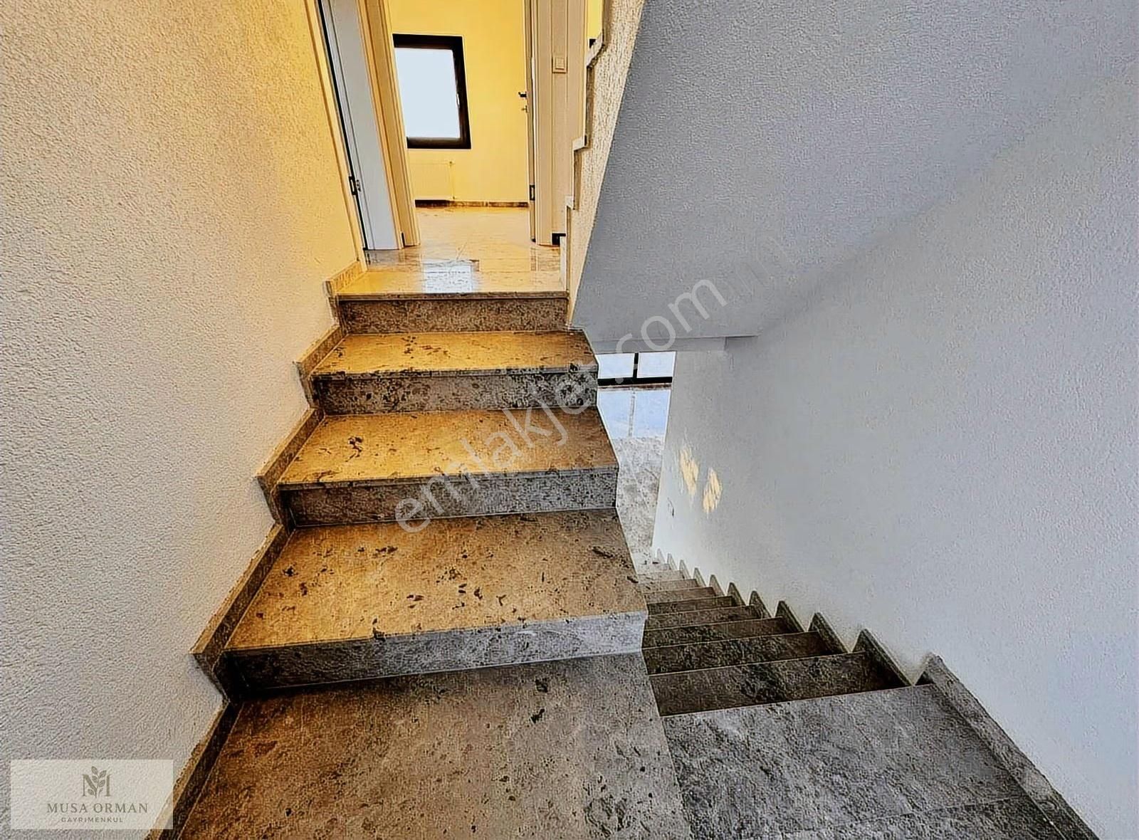 Yalıkavakta 3+1 | Tam Müstakil Kiralık - Görsel 10