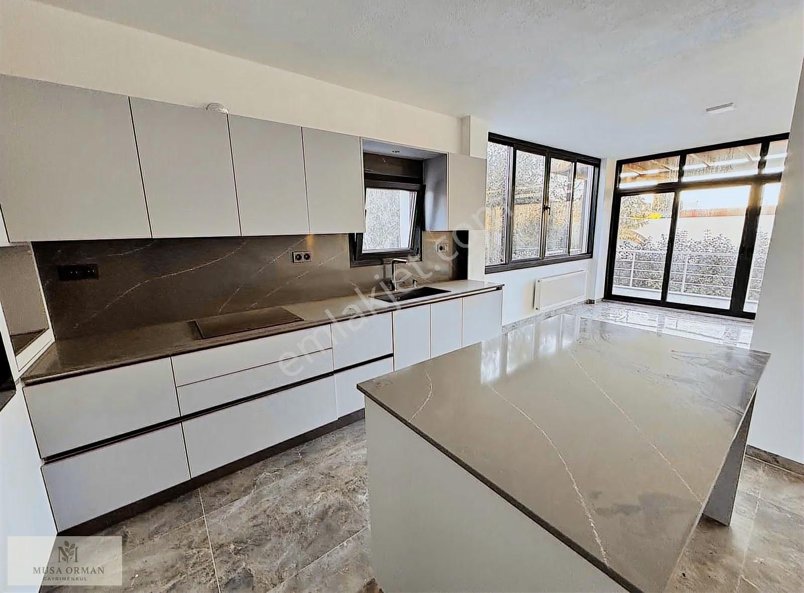 Yalıkavakta 3+1 | Tam Müstakil Kiralık - Görsel 6