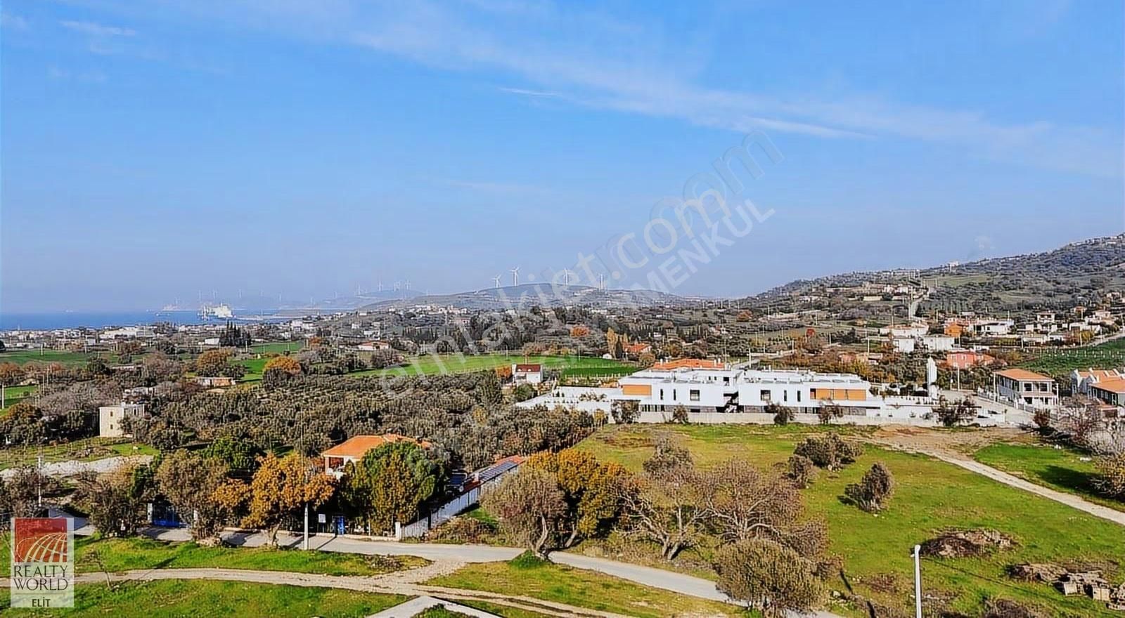 Yeni Foça Kozbeylide Prestijli Taş Evli Özel Mülk