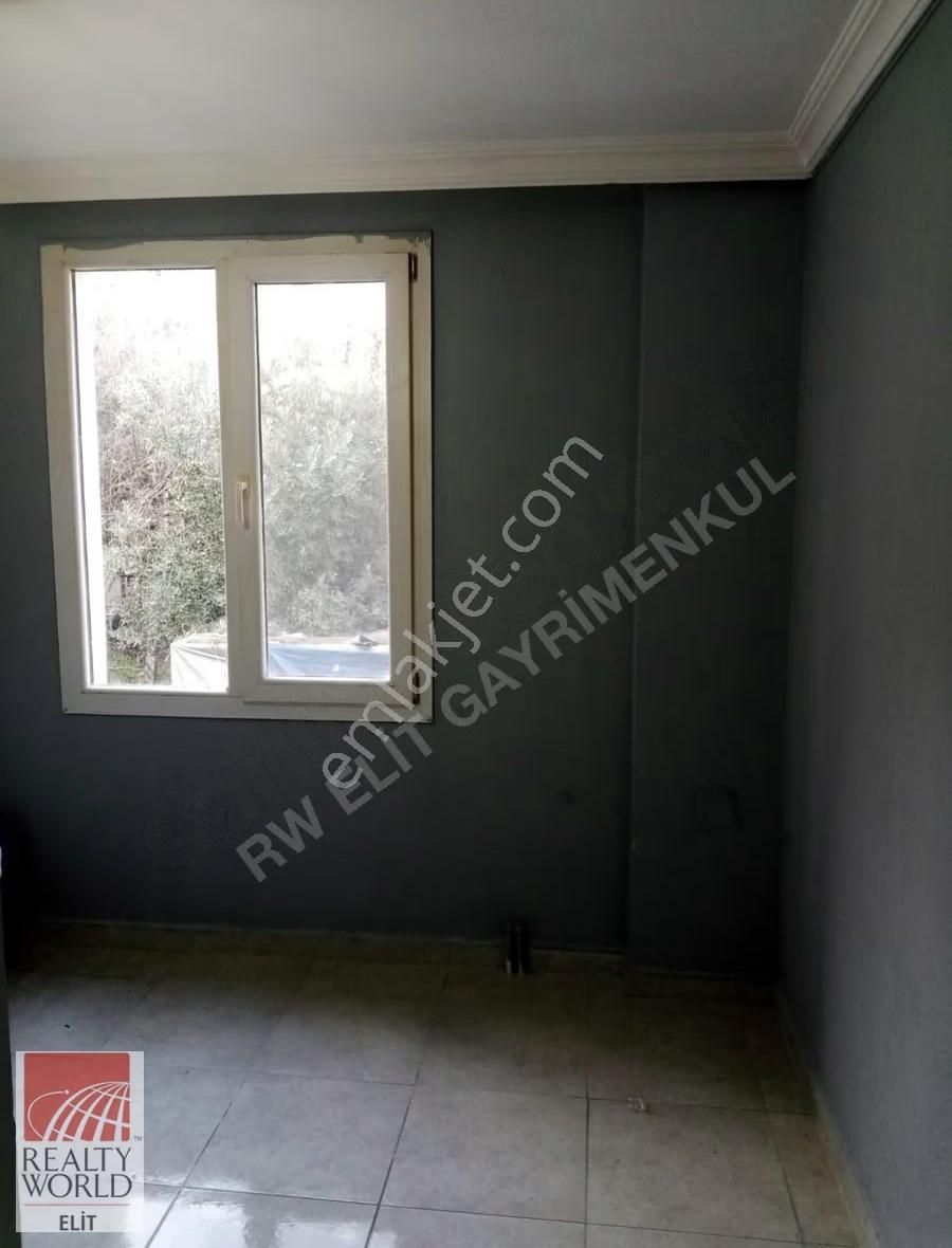 Yeni Foça Cumhuriyet Mahallesinde Kiralık 1+1 - Görsel 10