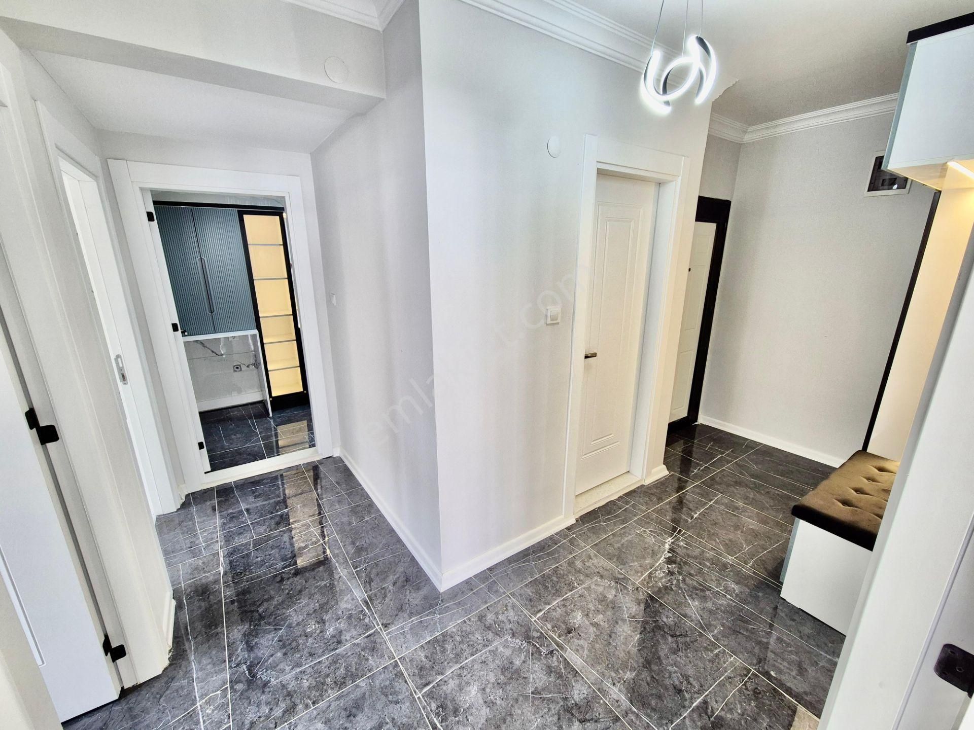 ▓karabuluttan▓ayrı Mutfak Ön Cephe & Ultralüx Tasarım 2+1 Satılık Daire - Görsel 34