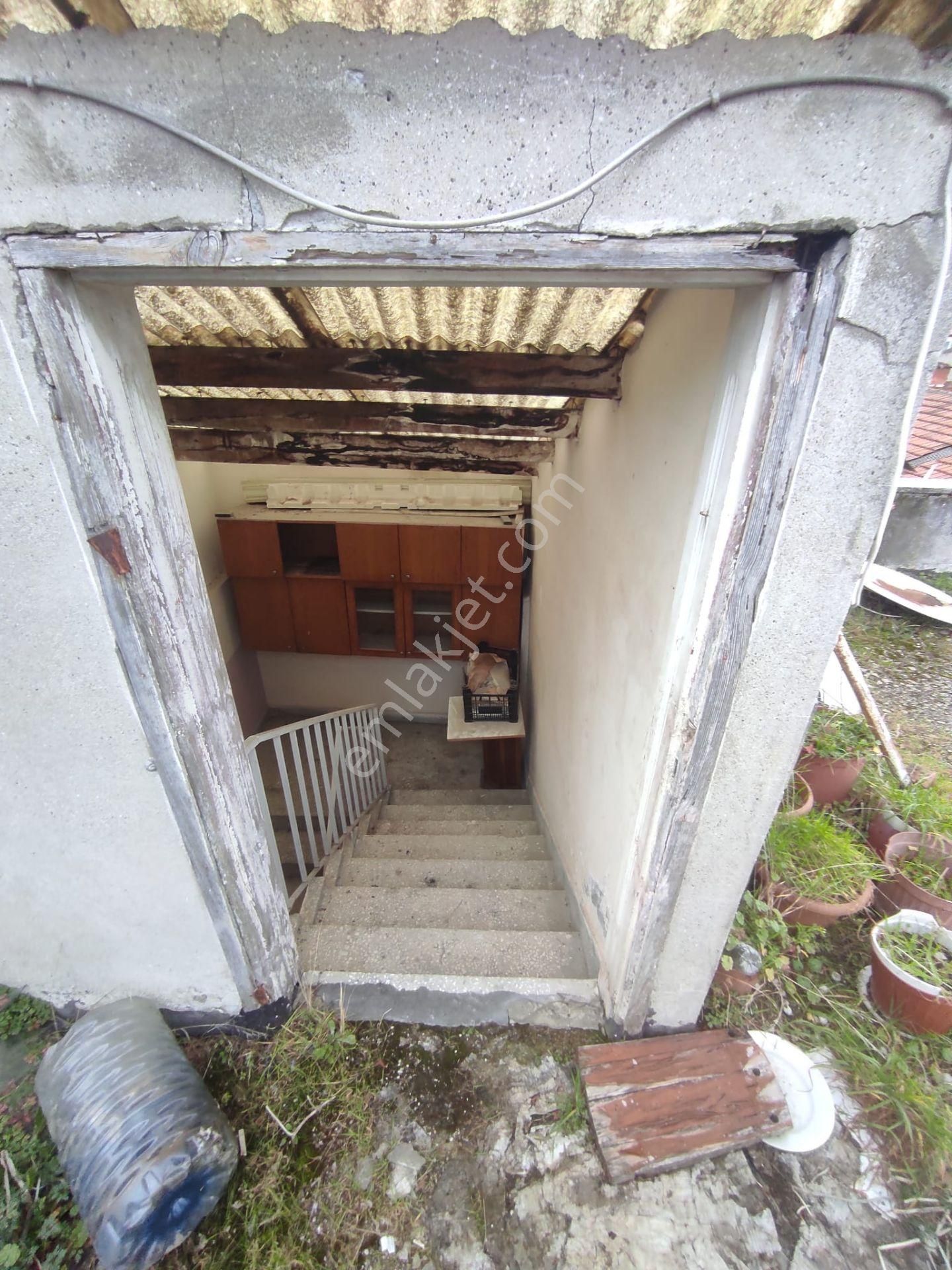 Arslan'dan Samsun İlkadım İstasyon Mahallesinde Geniş 3+1 - Görsel 18