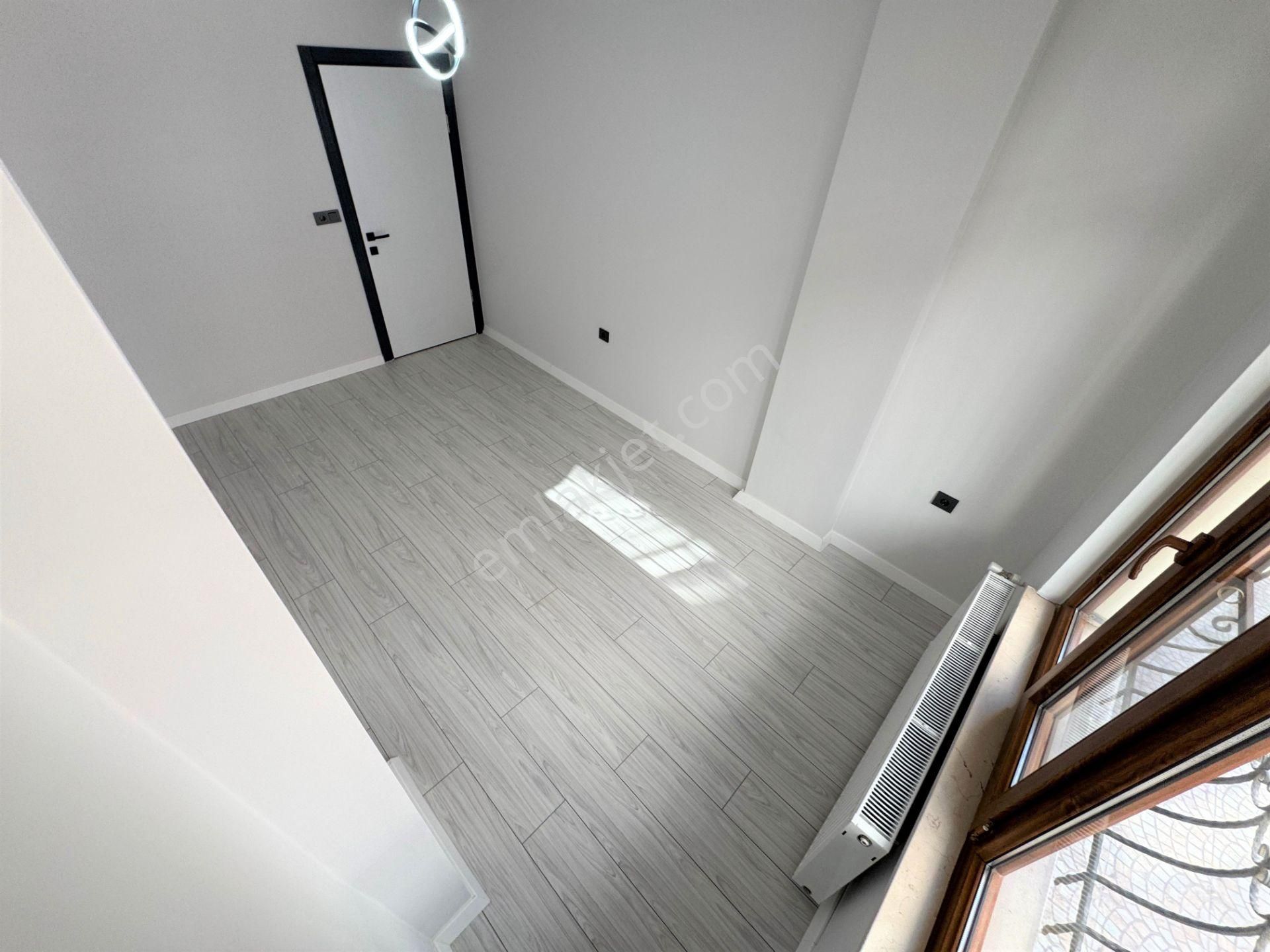 🟠🟠alfa'dan Akçay'da Satılık Geniş Ailelere Özel Ön Cephe Asansörlü Şık Tasarımlı 3+1 Ferah Daire - Görsel 17