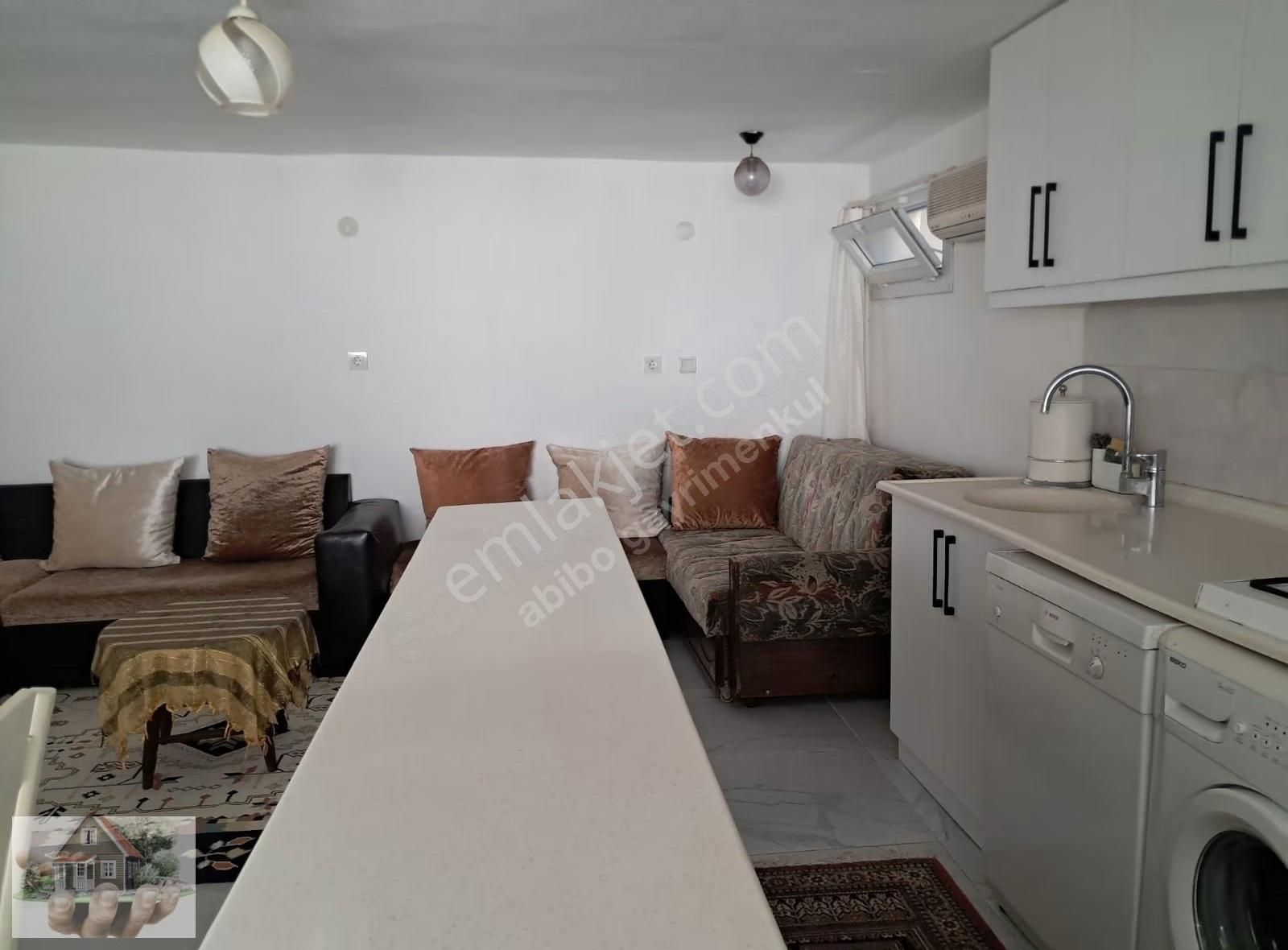 Urla Iskelede Denıze Yurume Mesafesınde - Görsel 4