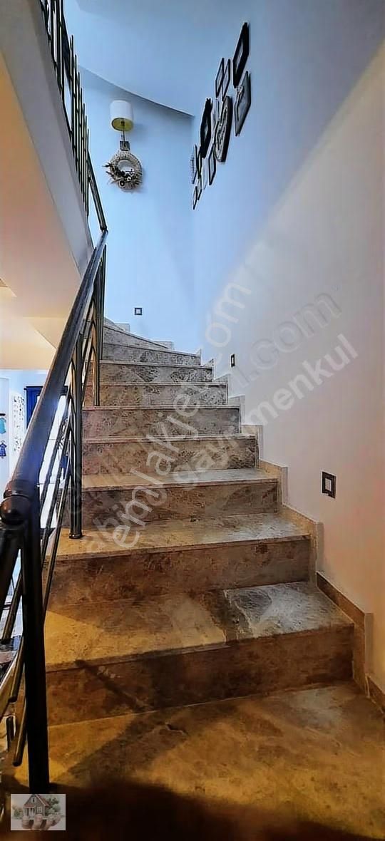 Urla Deniz Manzaralı, 5+1 Dubleks Villa & Arsa - Görsel 4