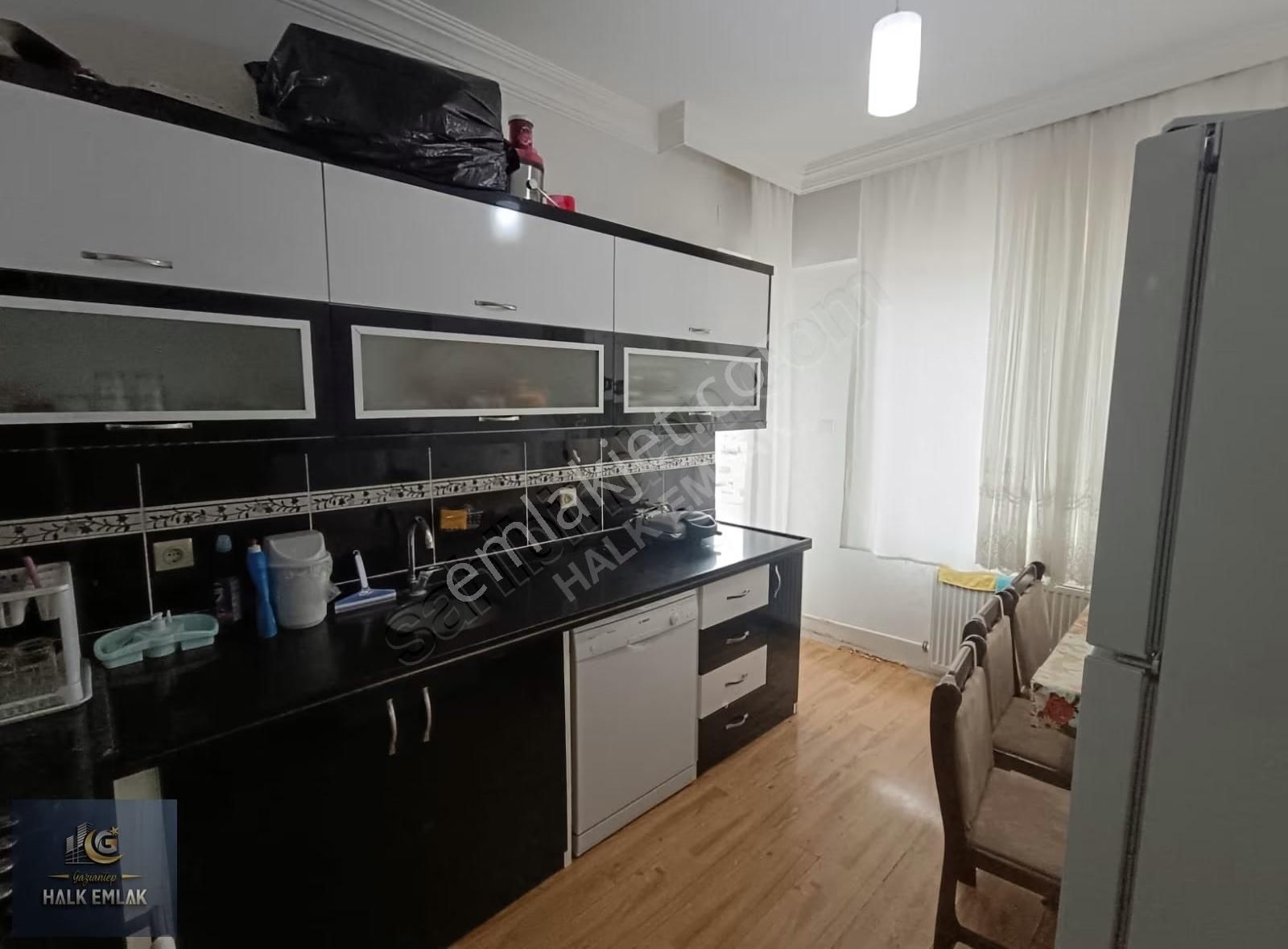 Göktürk Mah. 3+1 Masrafsız Fırsat Göbek Daire!! - Görsel 2