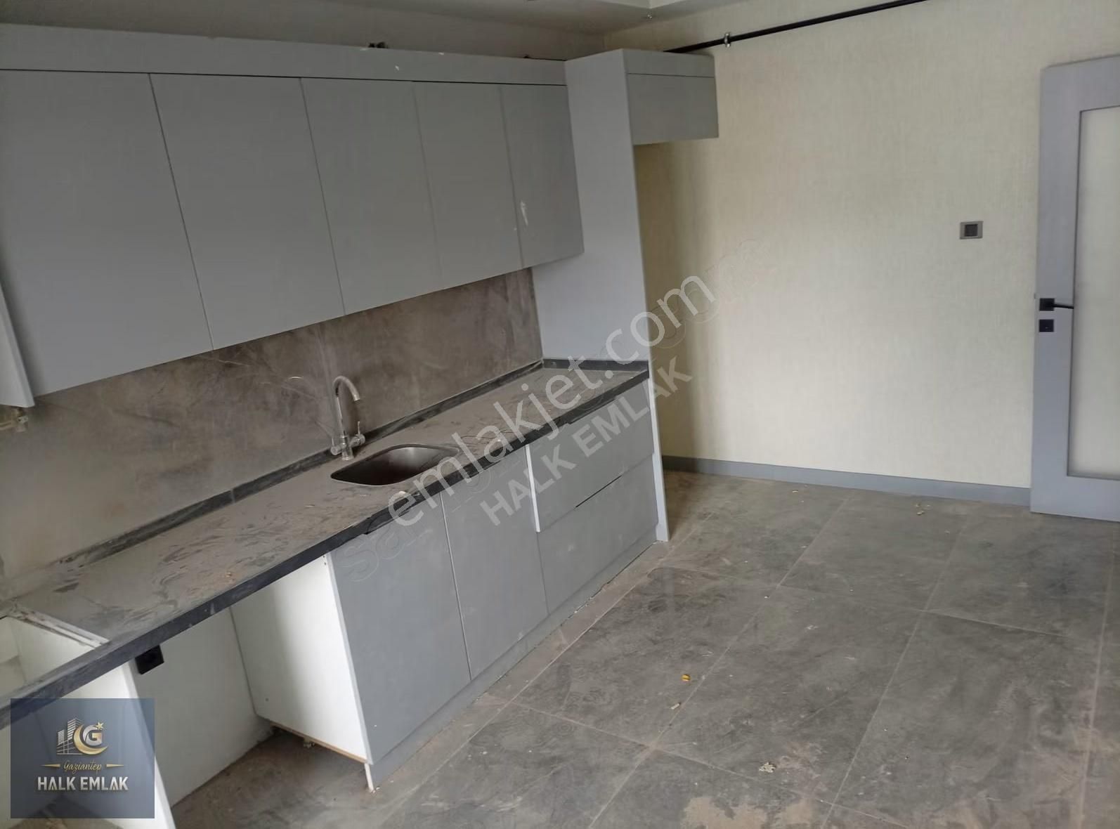 Göktürk Stadyum Yakını Fırsat Yksk Giriş 3+1 (0) Fırsat Daire !! - Görsel 6