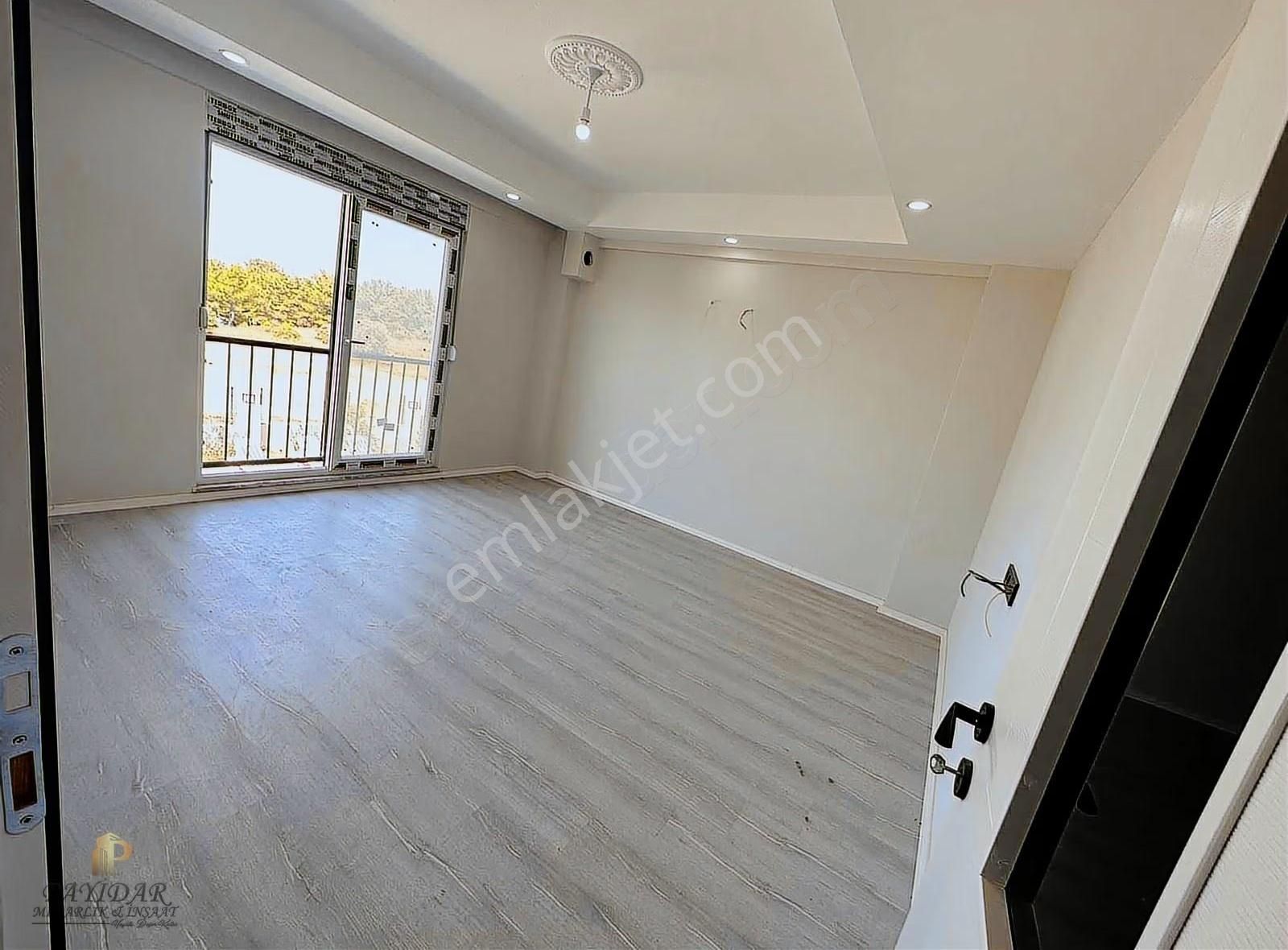 Havuzlu Site İçerisinde Havuz Cepheli 2+1 Ayrı Mutfak Daire - Görsel 21