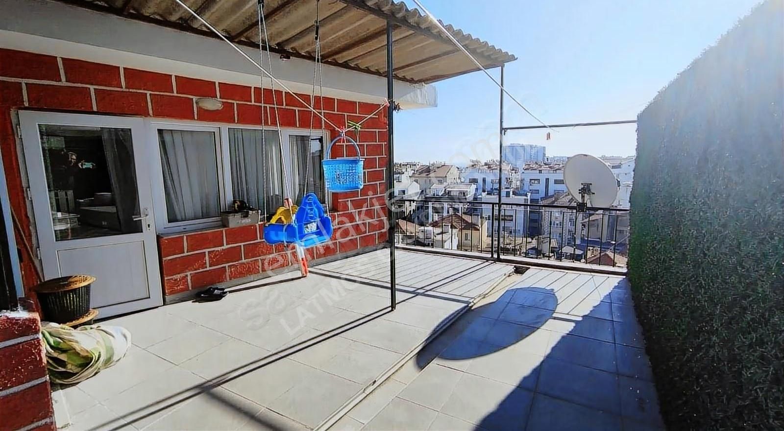 Geniş Ve Ferah Çatı Katı 2+1 Satılık Daire - Görsel 15