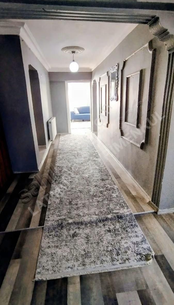 Geniş Ve Ferah Çatı Katı 2+1 Satılık Daire - Görsel 4