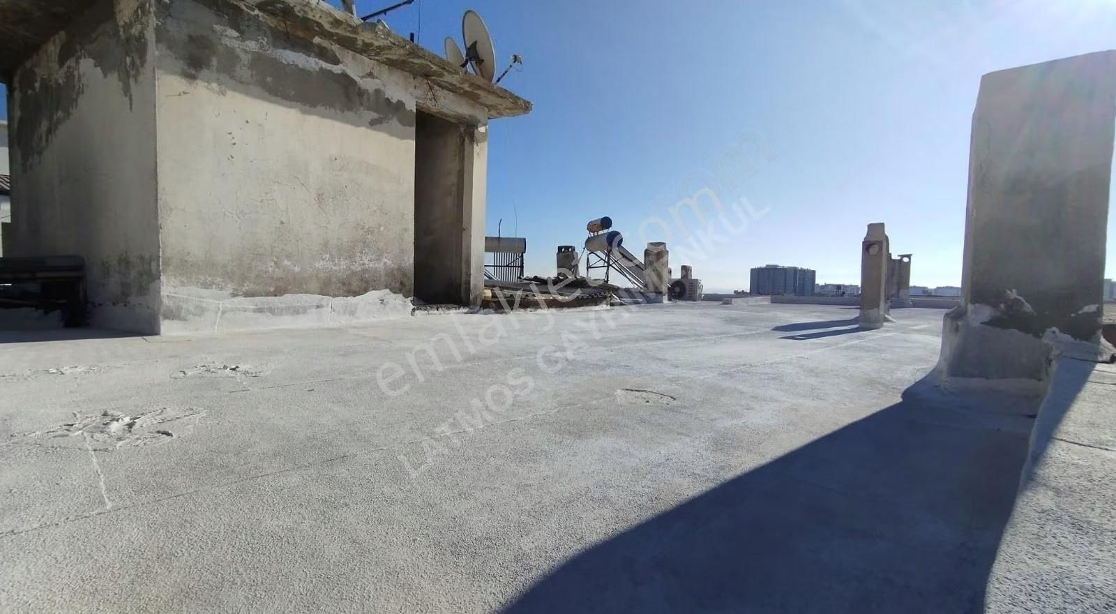 Geniş Ve Ferah Çatı Katı 2+1 Satılık Daire - Görsel 31