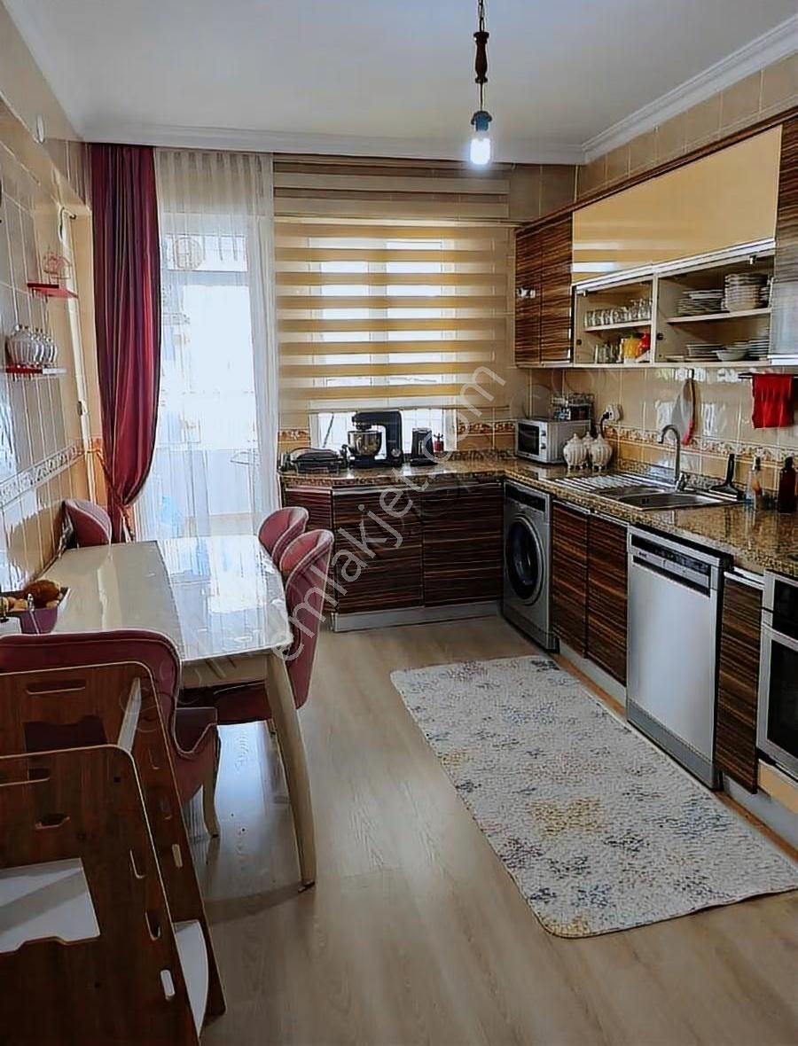 Karaköprü Ali Baba Mah Satılık 3+1 Daire