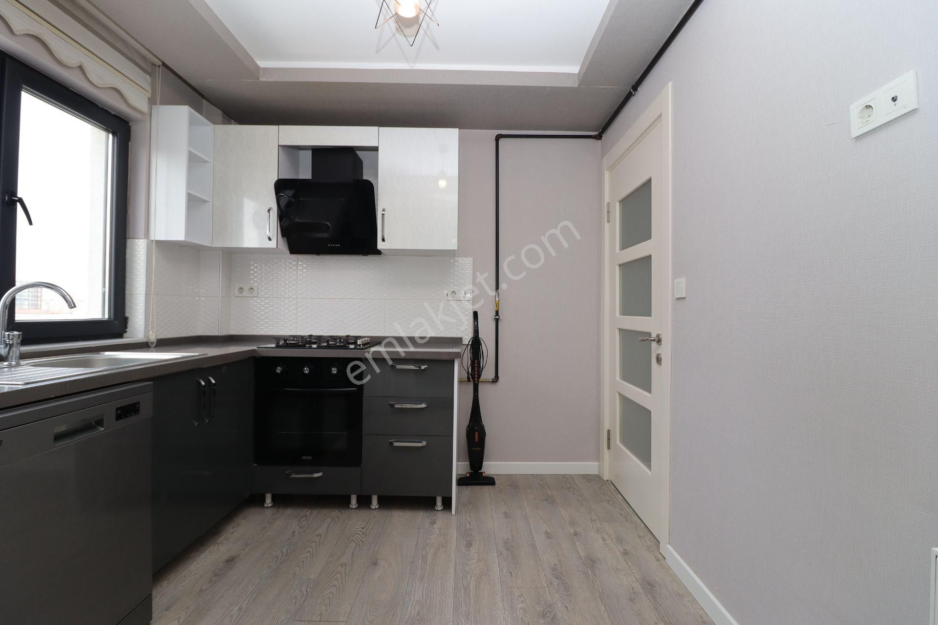 Akif'ten Yeşilova'da Trene Yakın 2+1*eşyalı*kiralık Daire - Görsel 10