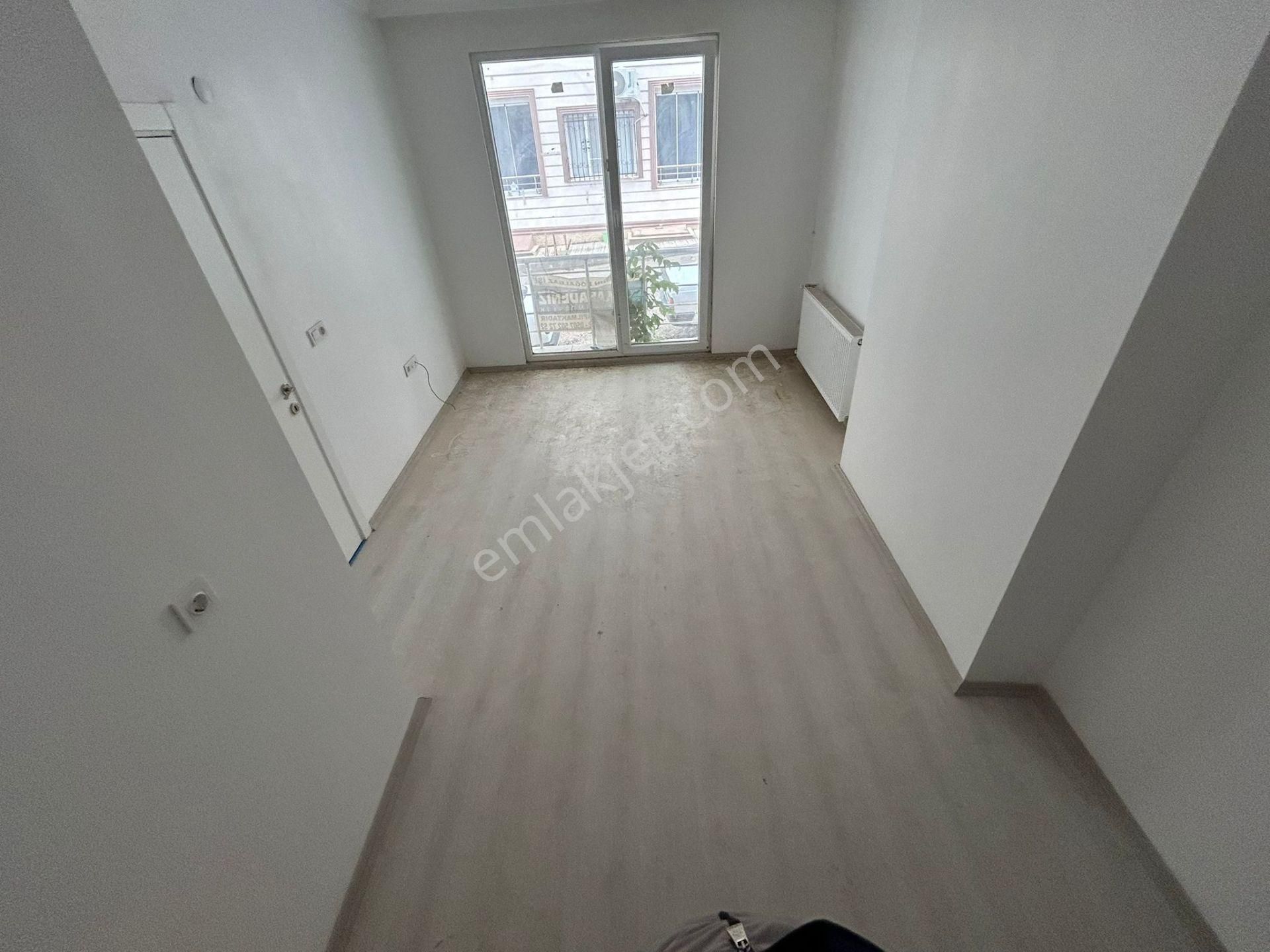 Yükselden Satılık Edremit Turhanbeyde Kaçmaz Fırsat Asansörlü 1+1 Daire - Görsel 7