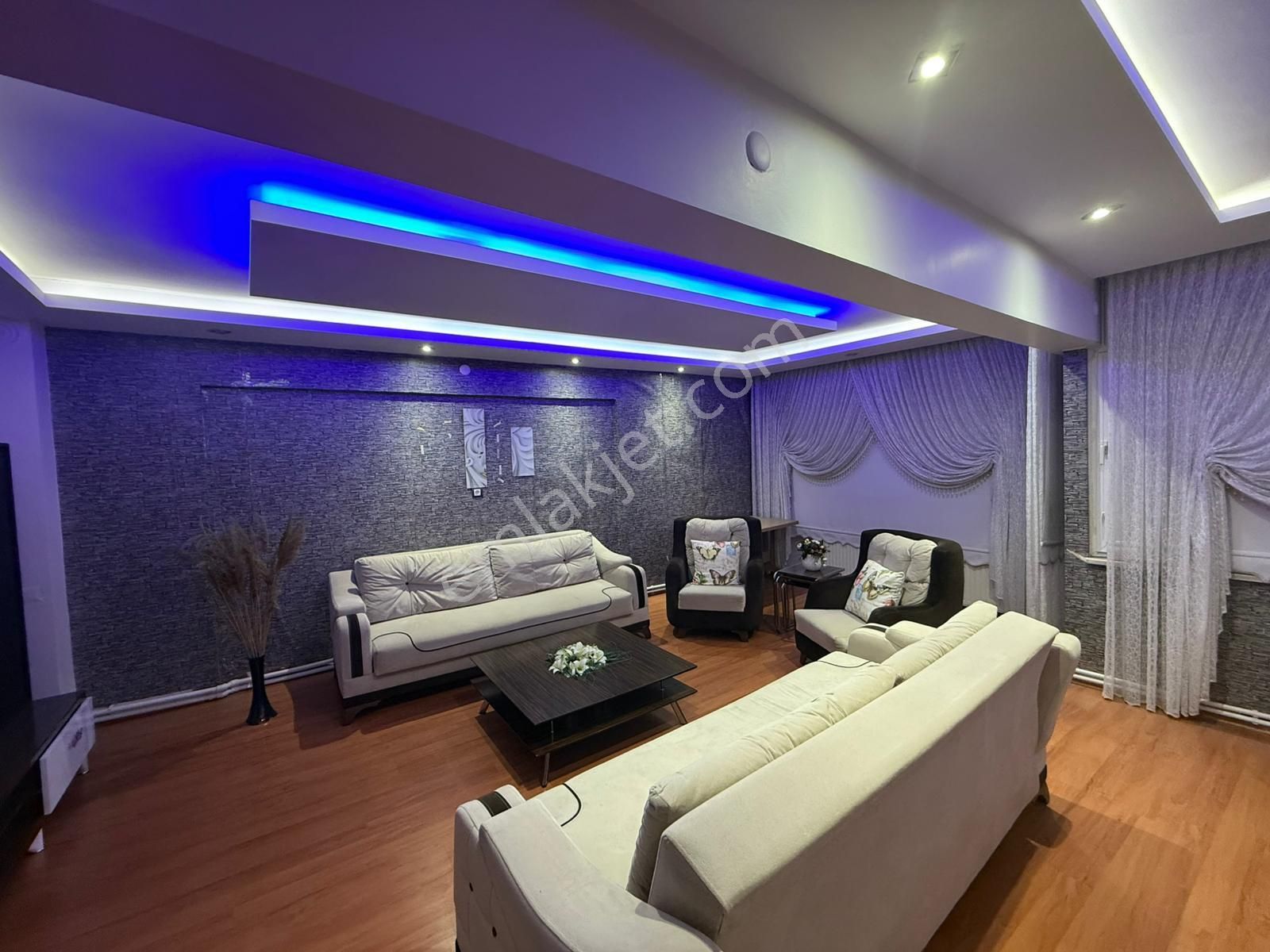 Denizli Atalar Mahallesi – İstiklal Caddesi Üzerinde Satılık 2+1 Daire - Görsel 16