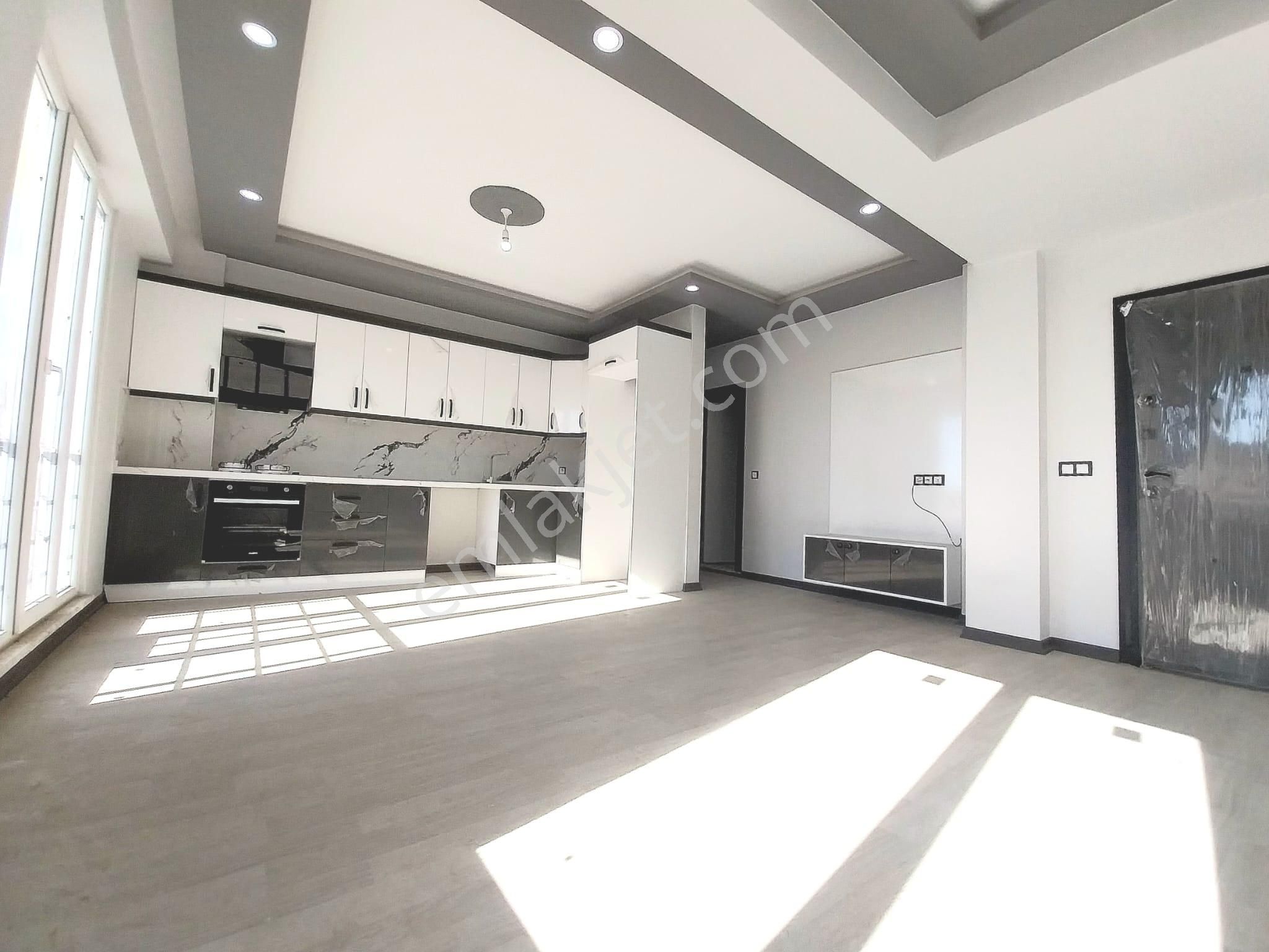 ▓yüksel'den Edremit'te Önü Açık İki Mutfaklı Sıfır 3+1 Satılık Dublex