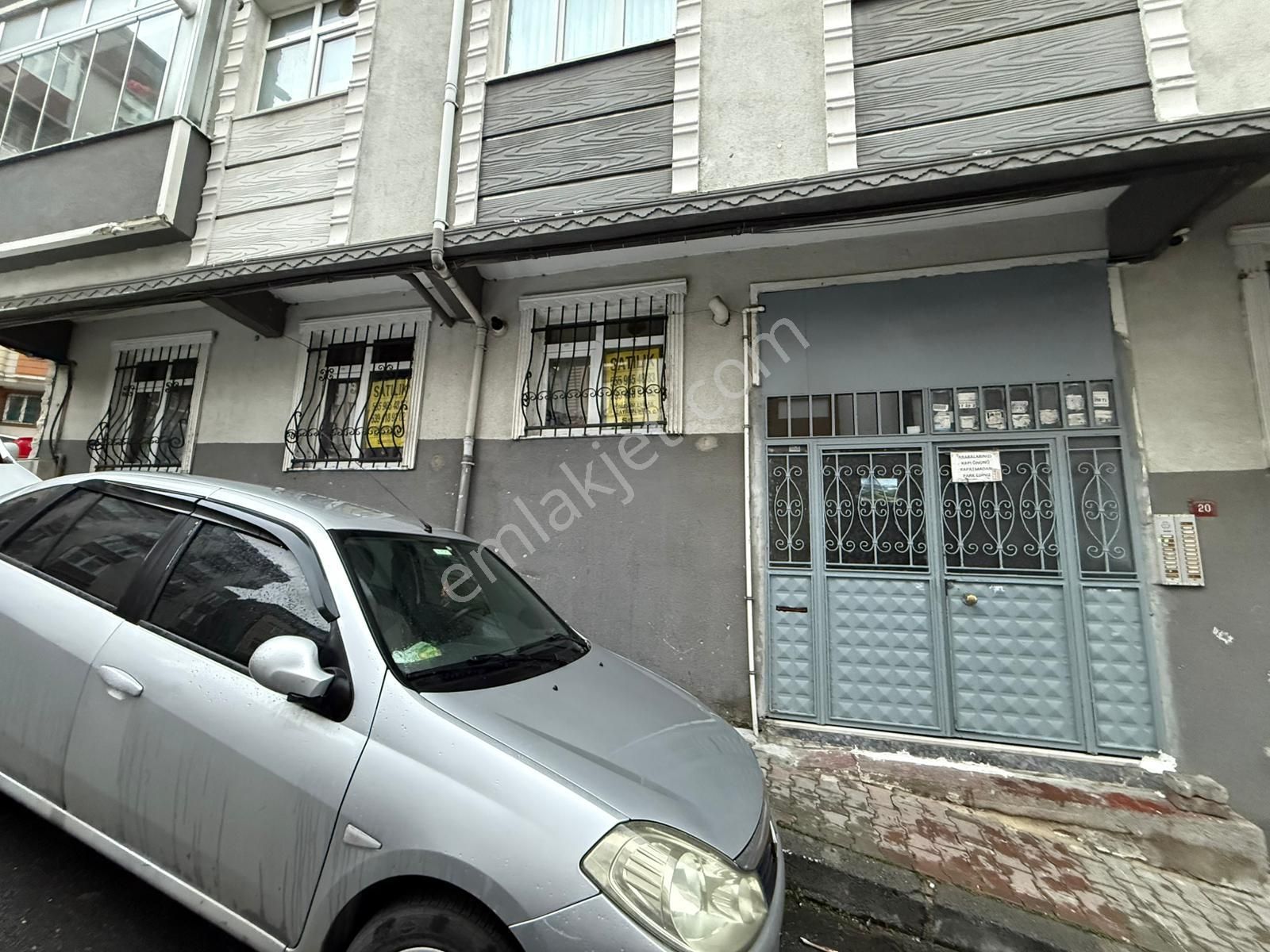 Dönüşüm Gayrimenkul Den Özel Bahçeli 70 M² 1+1 Giriş Katı Masrafsız,