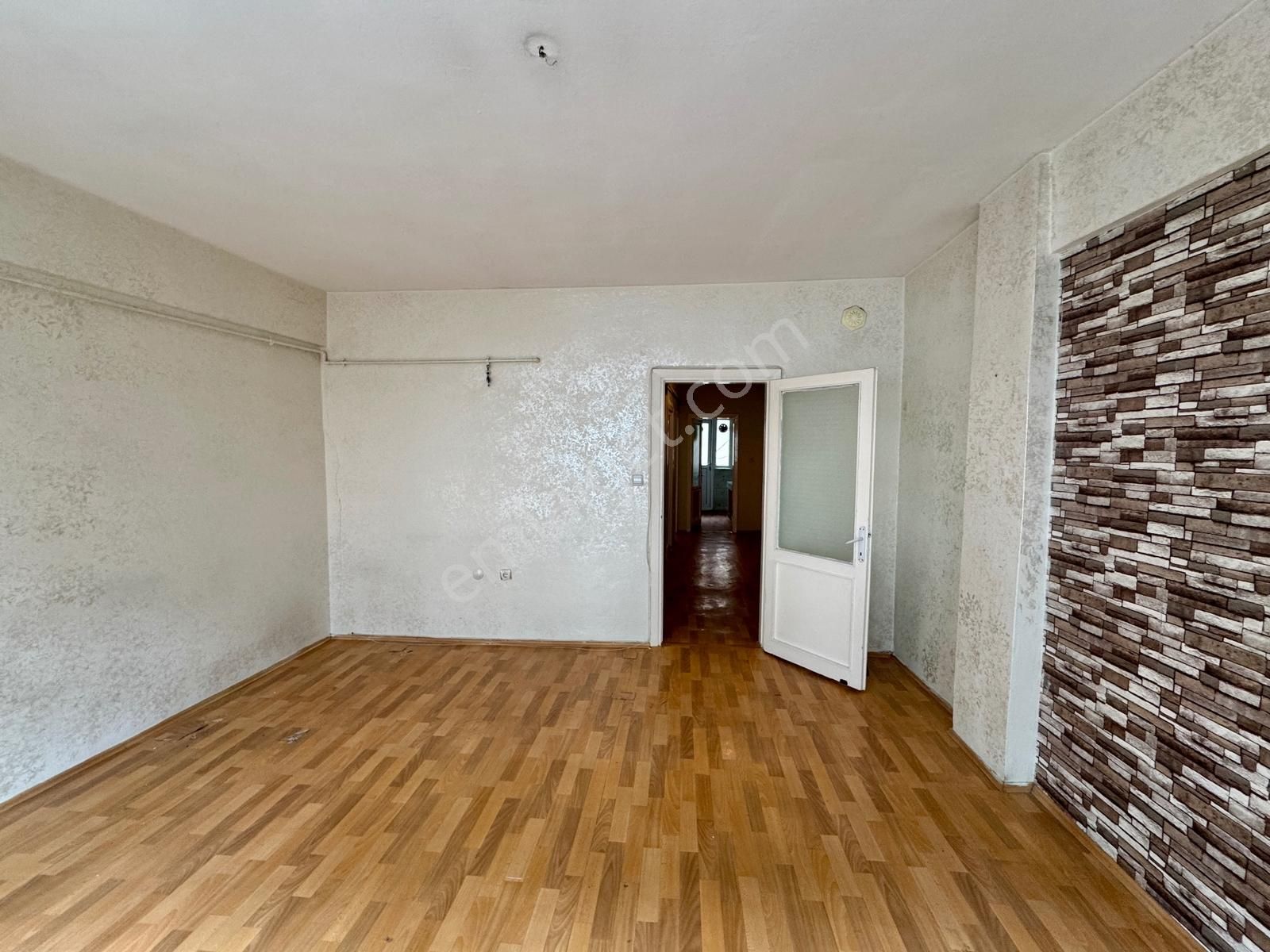 Altıemlaktan Kocamustafapaşada 1+1 Kiralık Daire - Görsel 8