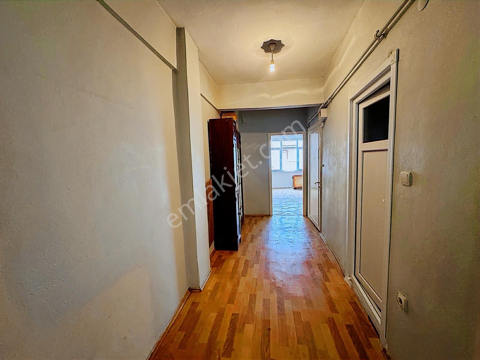 Altıemlaktan Kocamustafapaşada 1+1 Kiralık Daire - Görsel 10