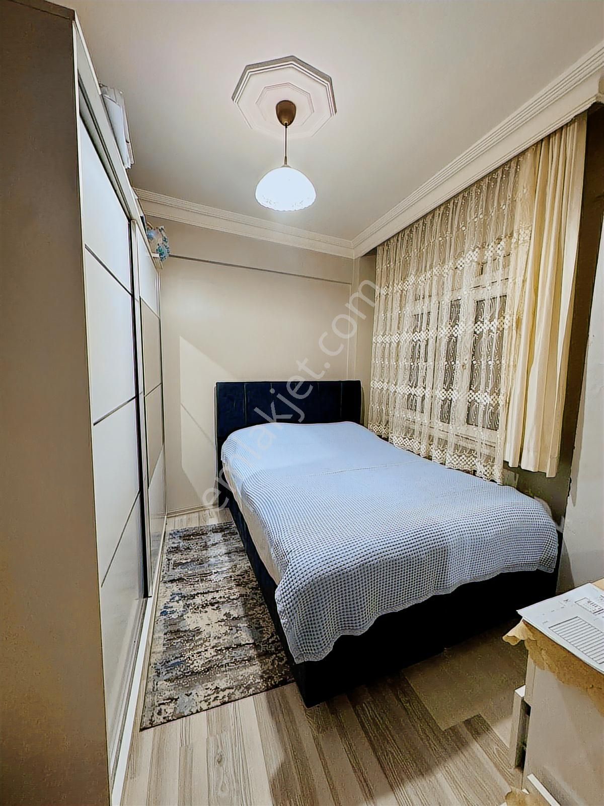 Altın Emlak' Tan Sümbülefendi Mah Giriş Katı 3+1 Daire - Görsel 15