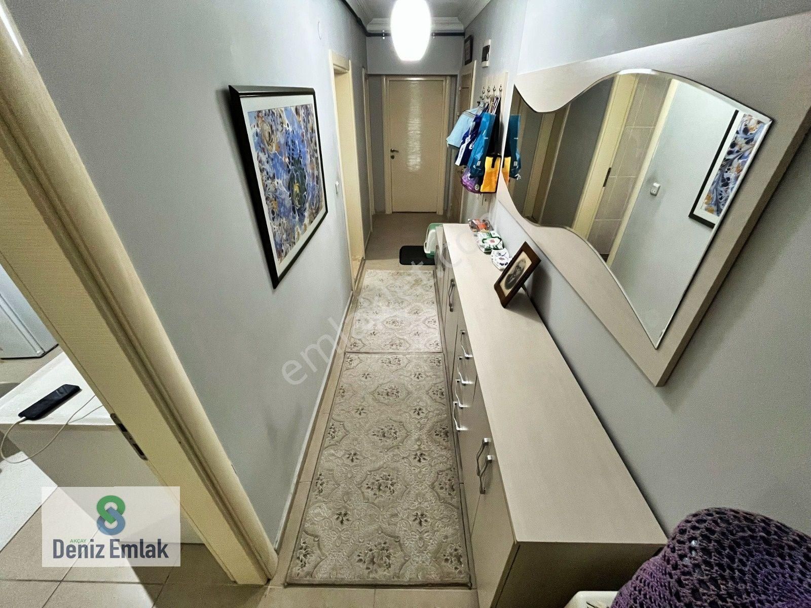 Denizden Akçay Sarıkızda Genç Binada Satılık 2+1 Daire. - Görsel 32