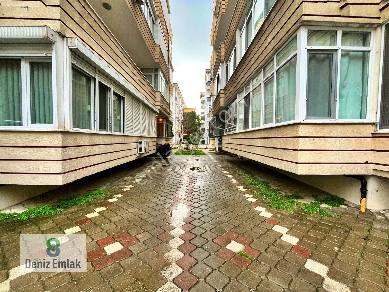 Denizden Akçay Sarıkızda Genç Binada Satılık 2+1 Daire. - Görsel 31